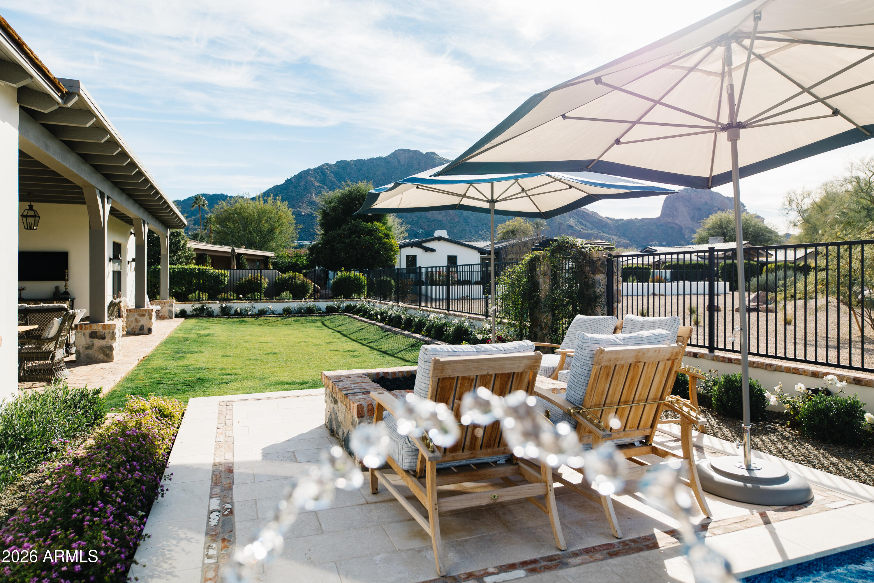MOUNTAIN SHADOW RESORT AMD - Residential