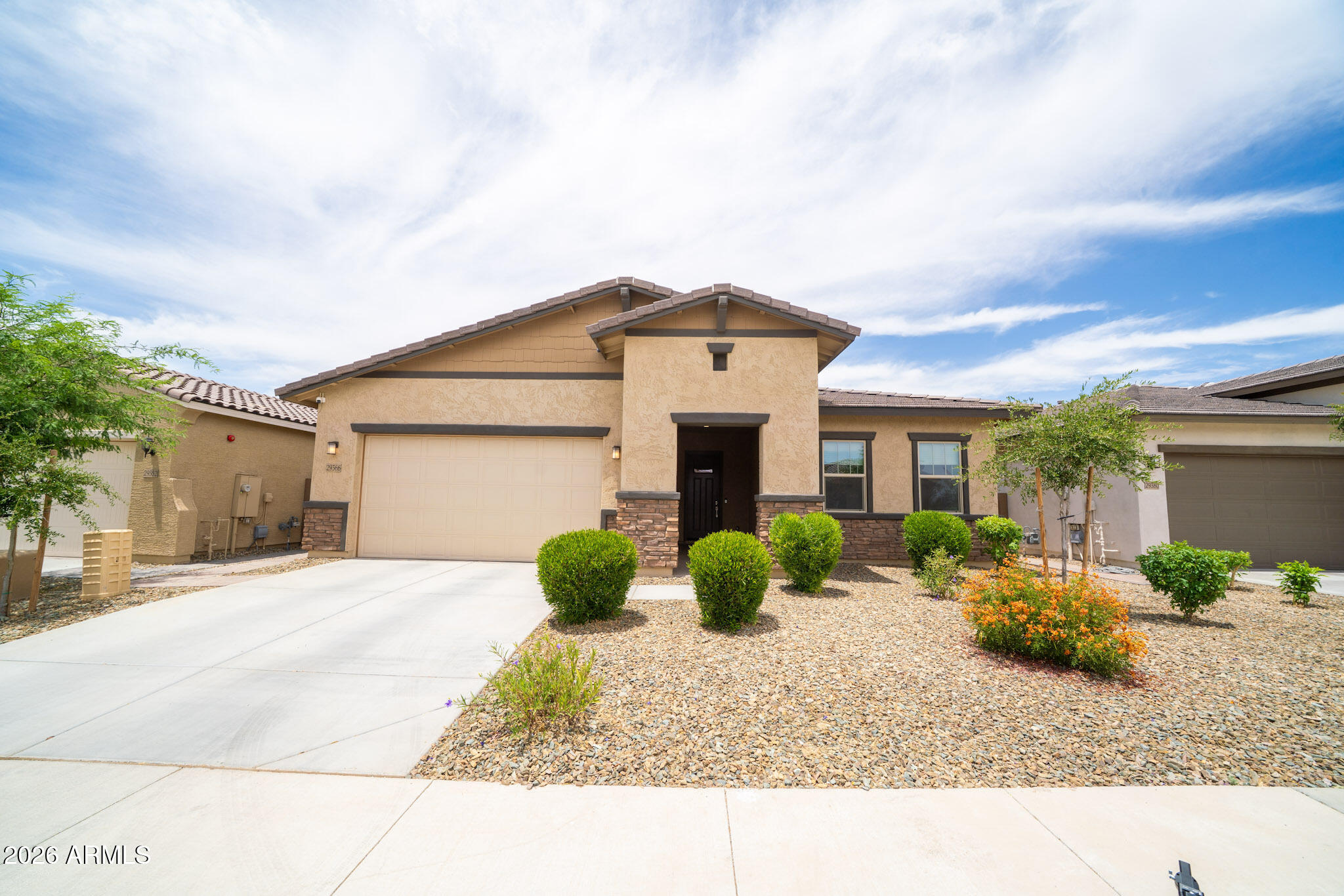 Enjoy breathtaking mountain views from this beautifully designed home situated on an oversized lot. Thoughtfully upgraded throughout, this property offers the perfect blend of comfort, functionality, and style.
The spacious garage provides ample room for parking and additional storage, while interior features include a soft water loop and pre-wiring for overhead lighting and ceiling fans. The functional floor plan includes a convenient Jack-and-Jill bathroom, two generous living areas, with a versatile flex room that offers endless possibilities-ideal as a home office, media room, or even a fourth bedroom. The kitchen showcases elegant 42-inch cabinets with upgraded appliances and walk in pantry. Outside features upgraded turf, patio pavers, and stunning mountain views.