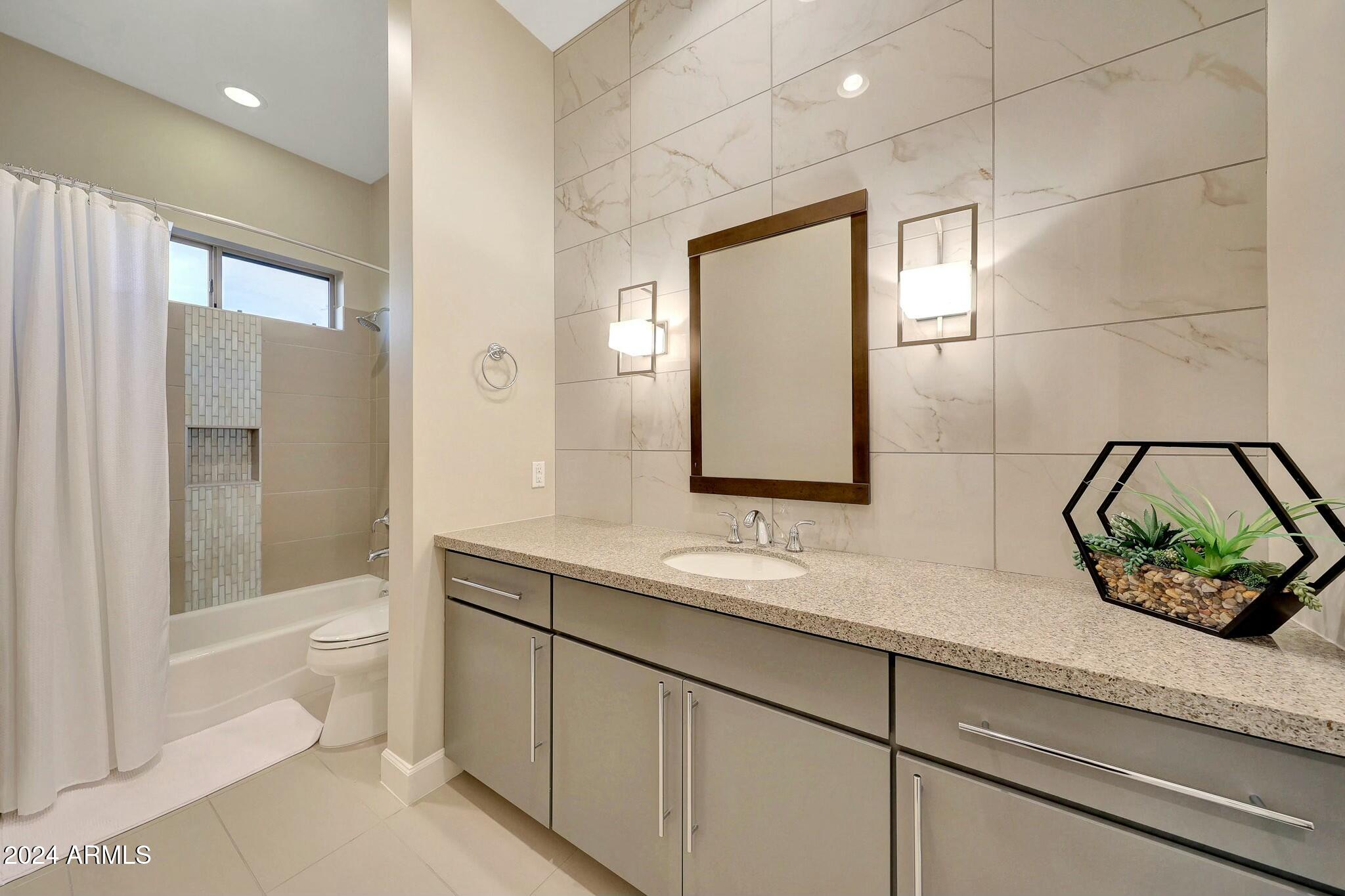 RANCHO TERRASINA - Residential