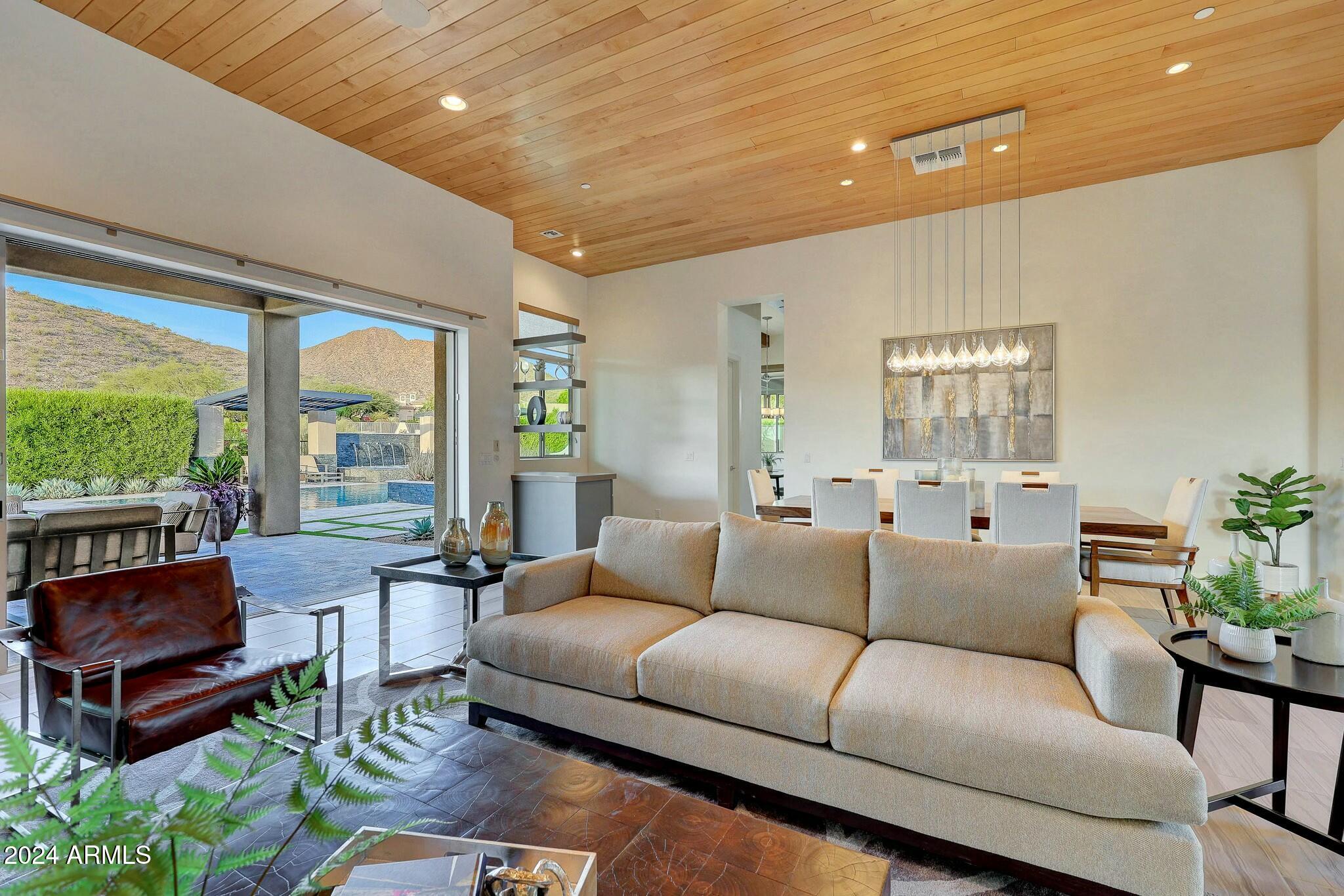 RANCHO TERRASINA - Residential