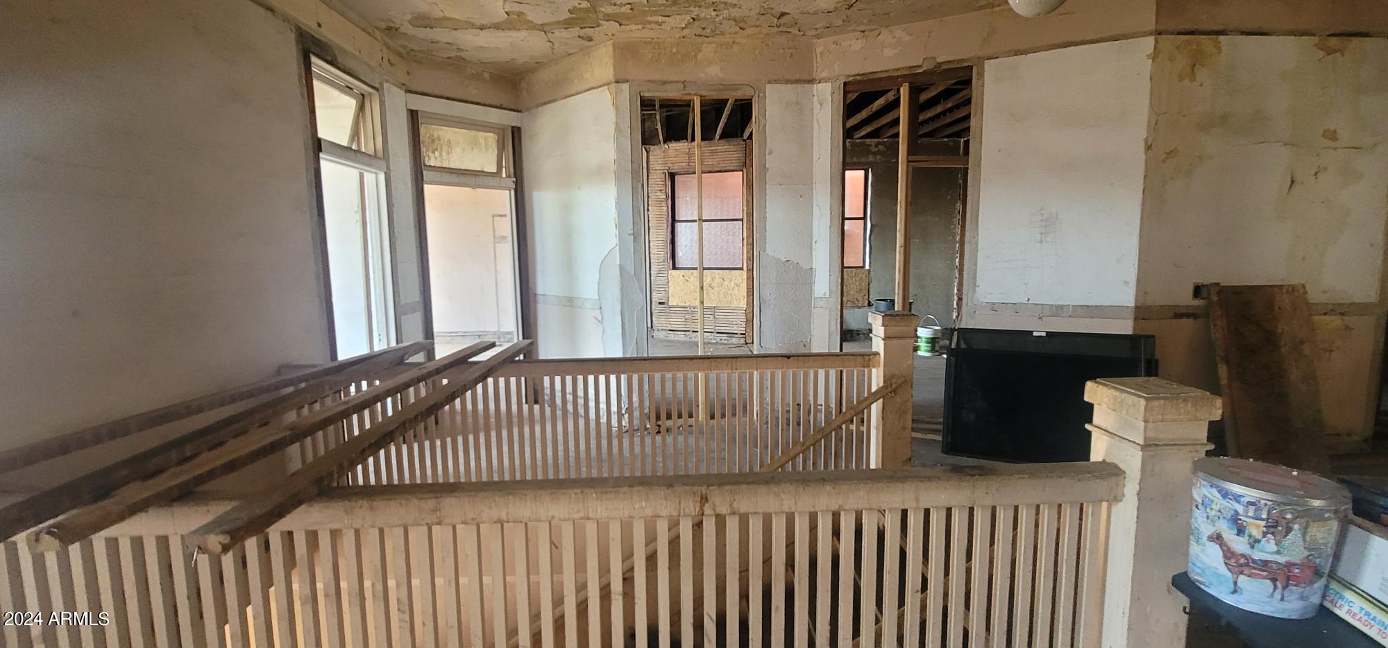 Douglas - Commercial Sale