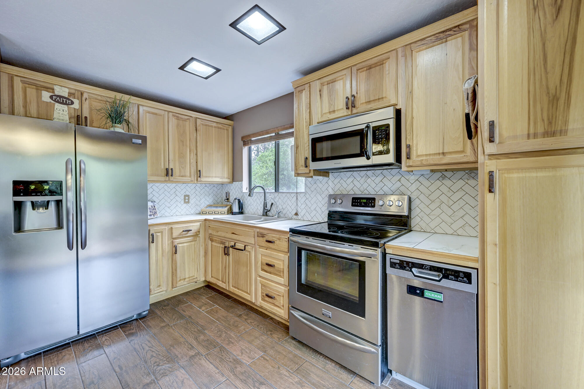 STRAWBERRY CREEK FOOTHILLS - Residential