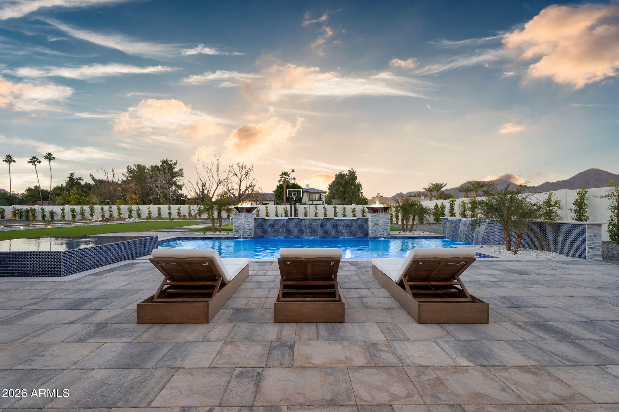 VALLEY RANCHOS - Residential