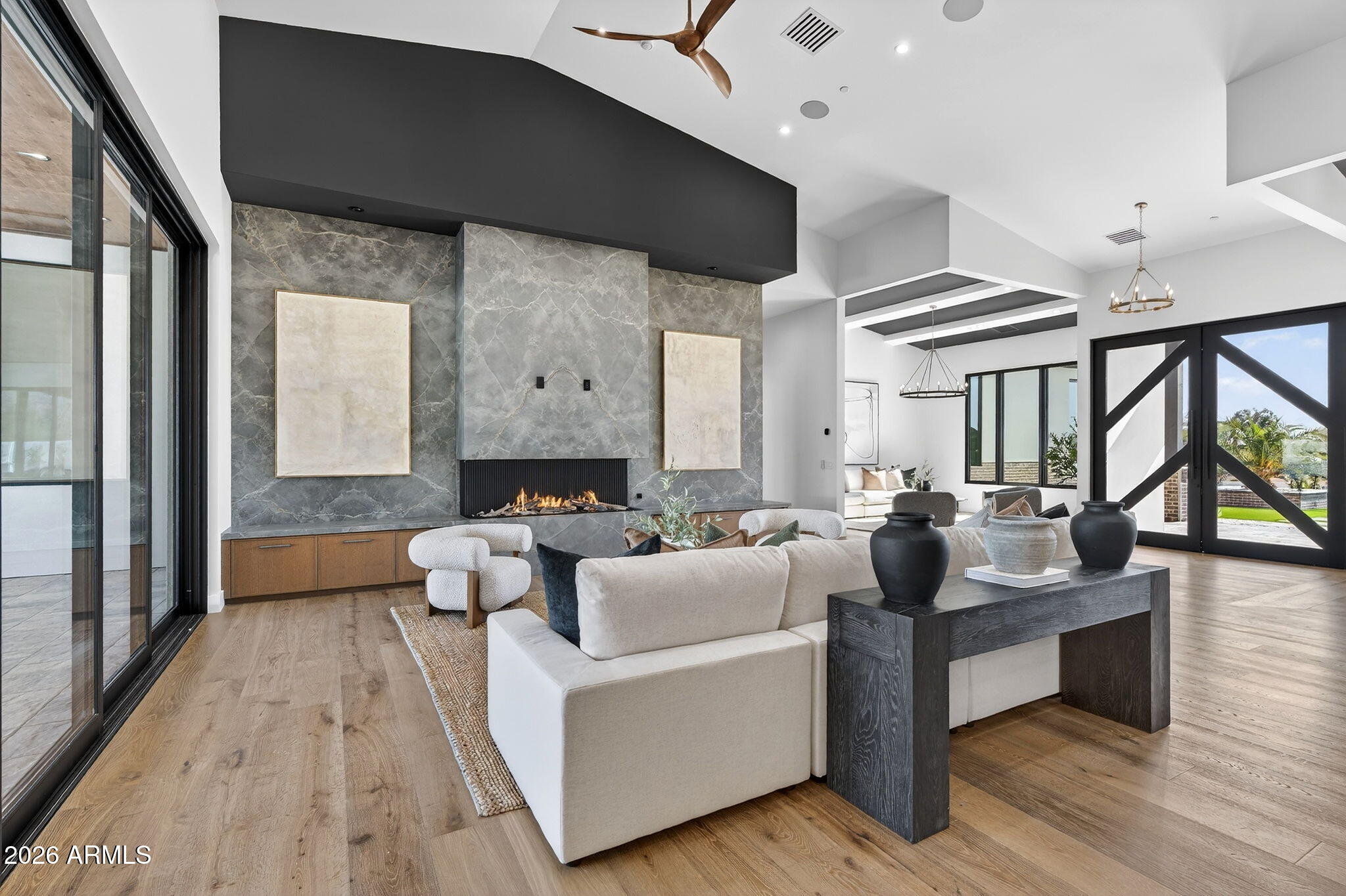 VALLEY RANCHOS - Residential