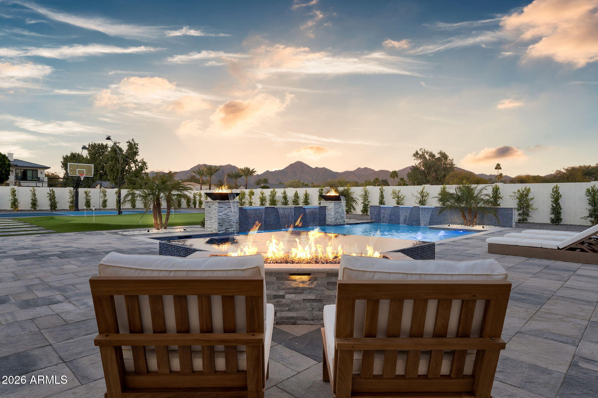 VALLEY RANCHOS - Residential
