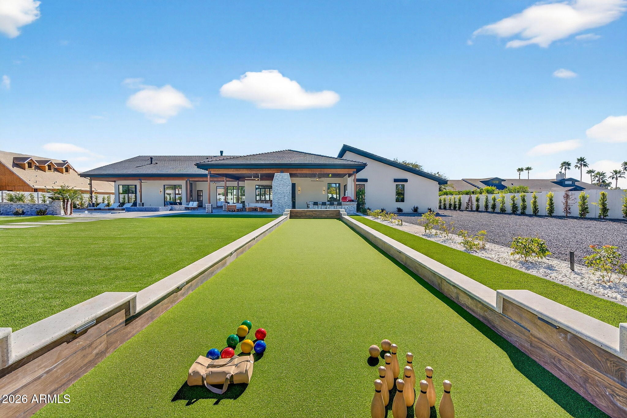 VALLEY RANCHOS - Residential