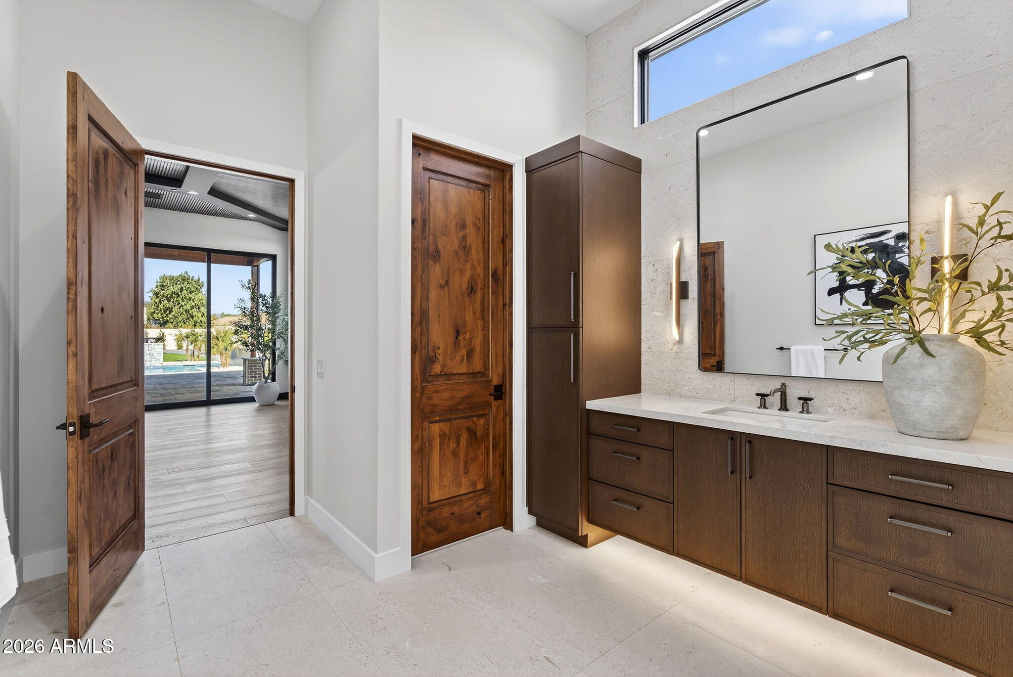VALLEY RANCHOS - Residential