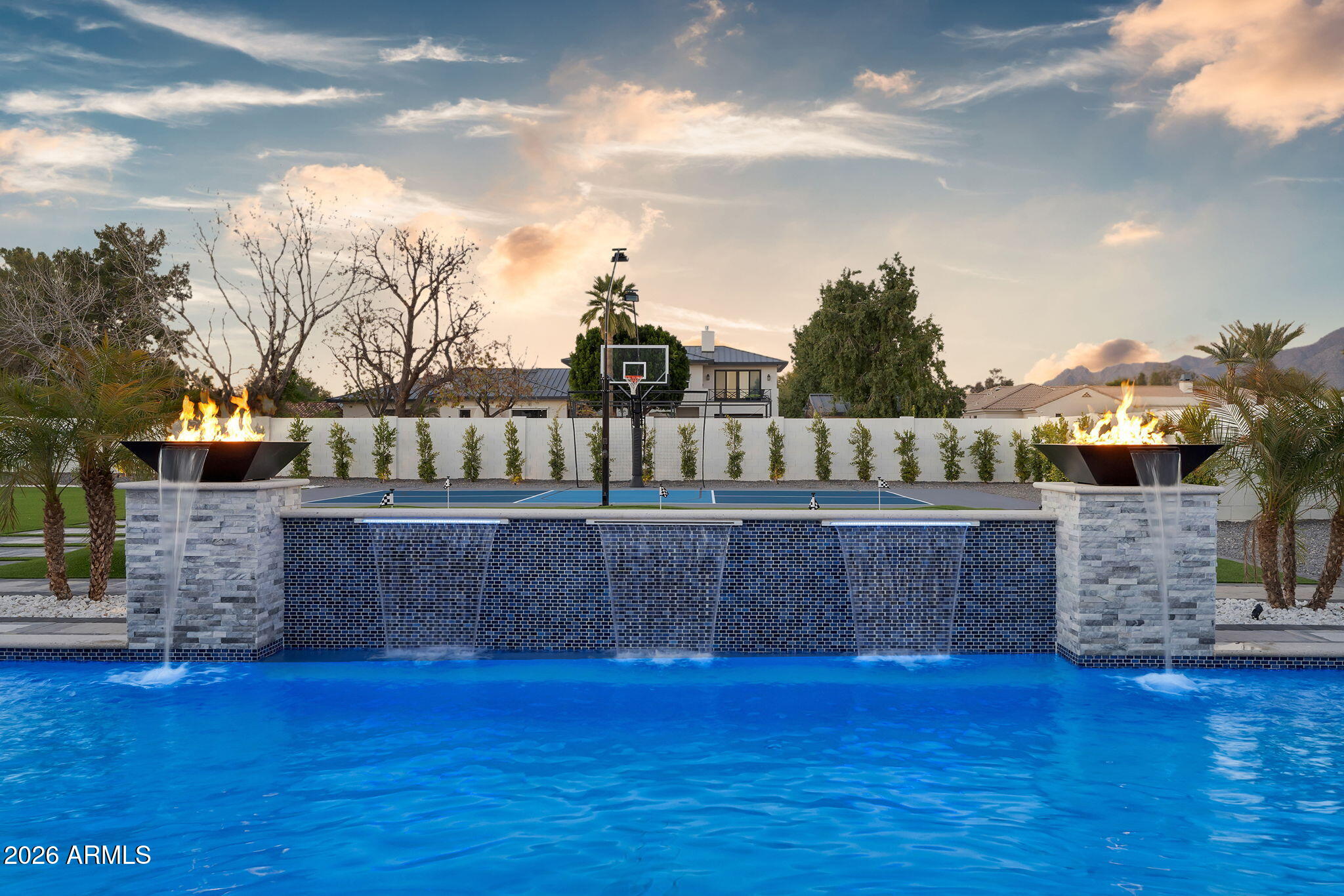 VALLEY RANCHOS - Residential