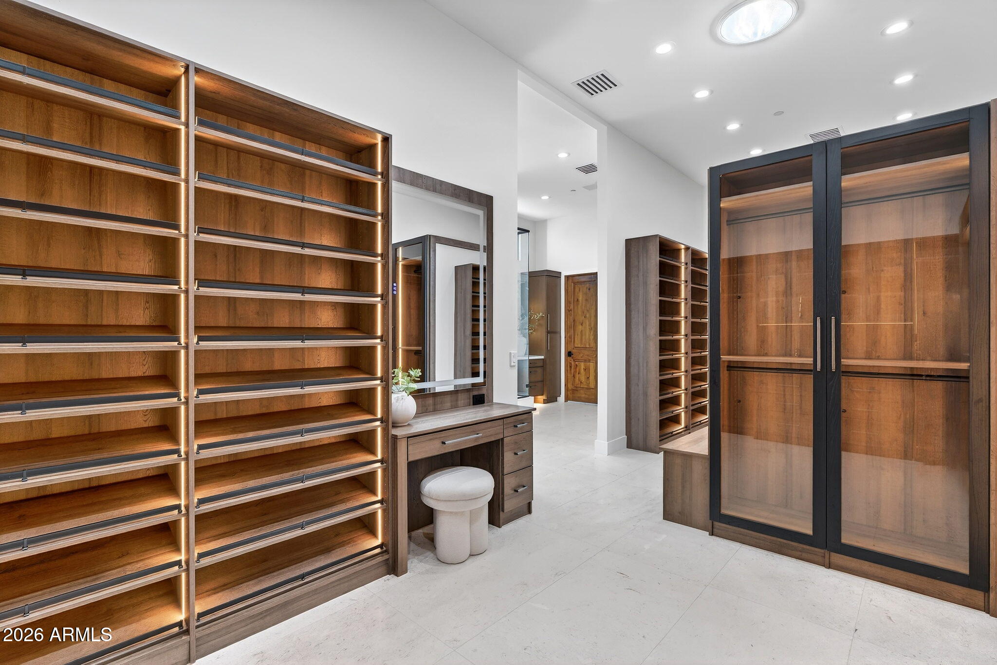 VALLEY RANCHOS - Residential