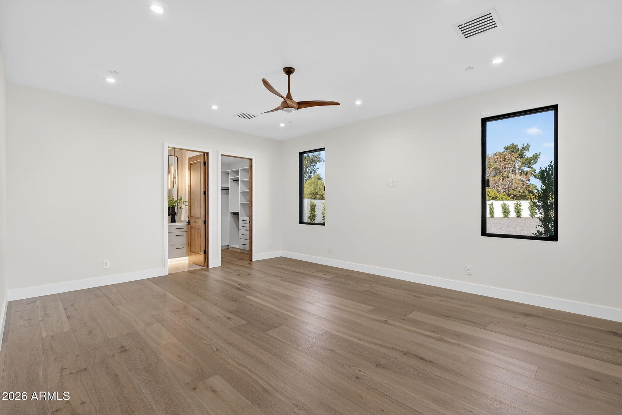 VALLEY RANCHOS - Residential