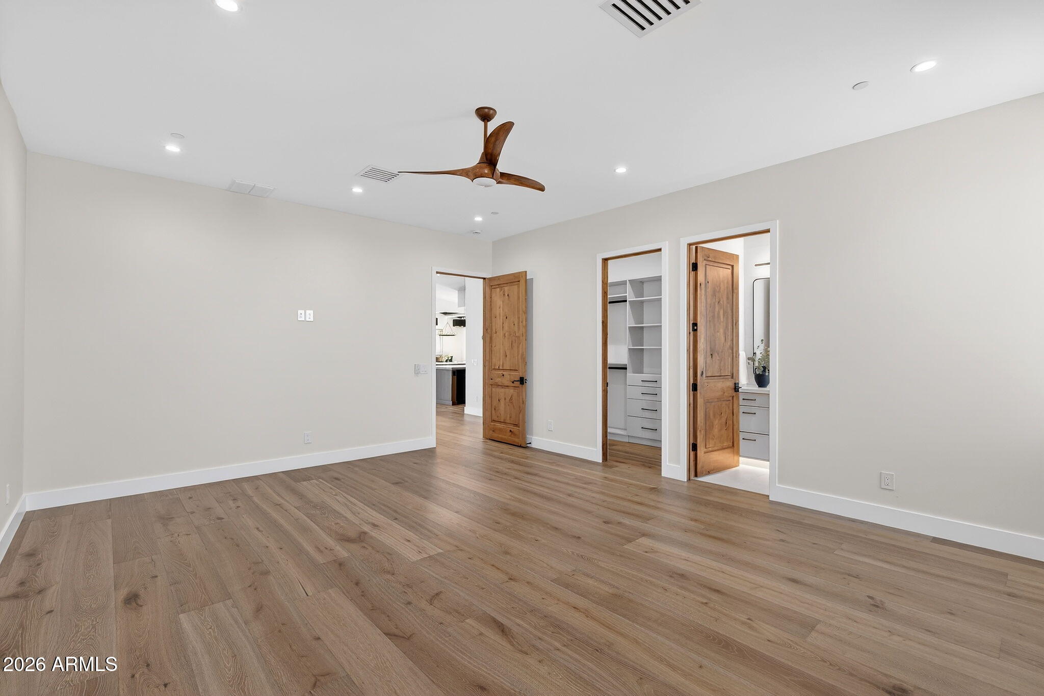 VALLEY RANCHOS - Residential