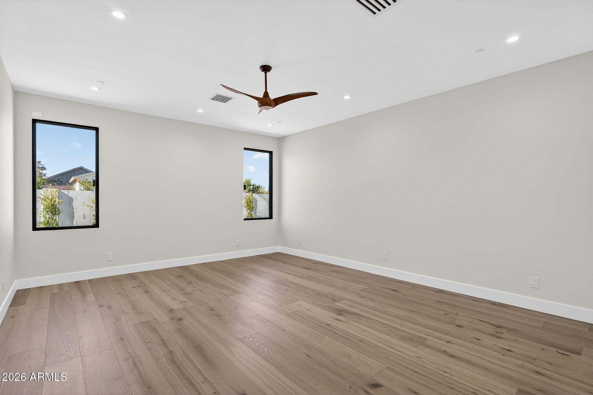 VALLEY RANCHOS - Residential