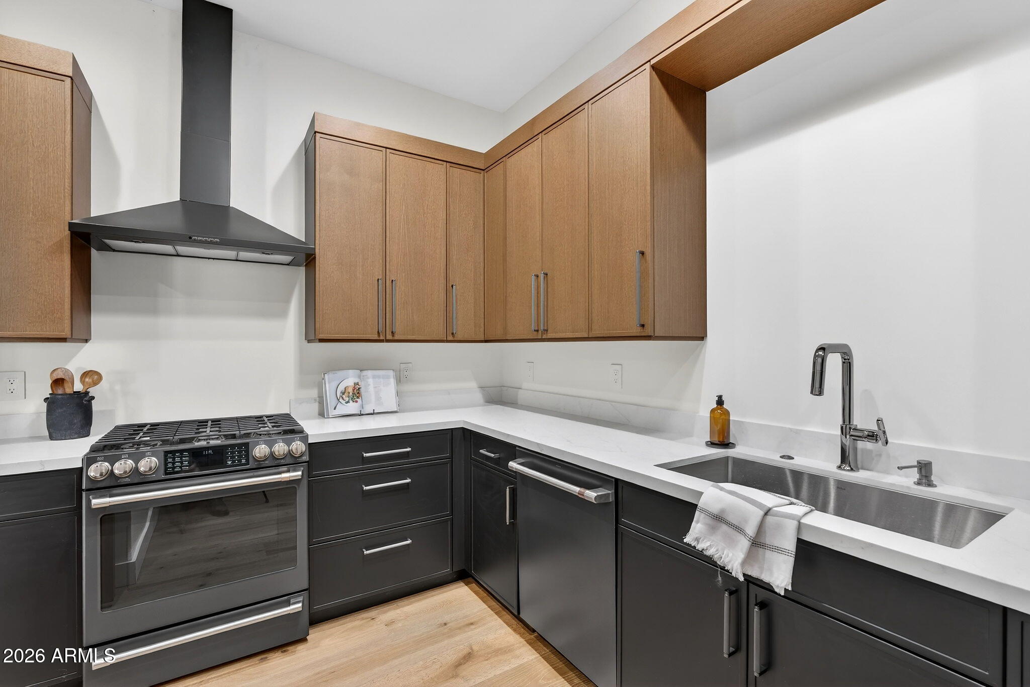 VALLEY RANCHOS - Residential