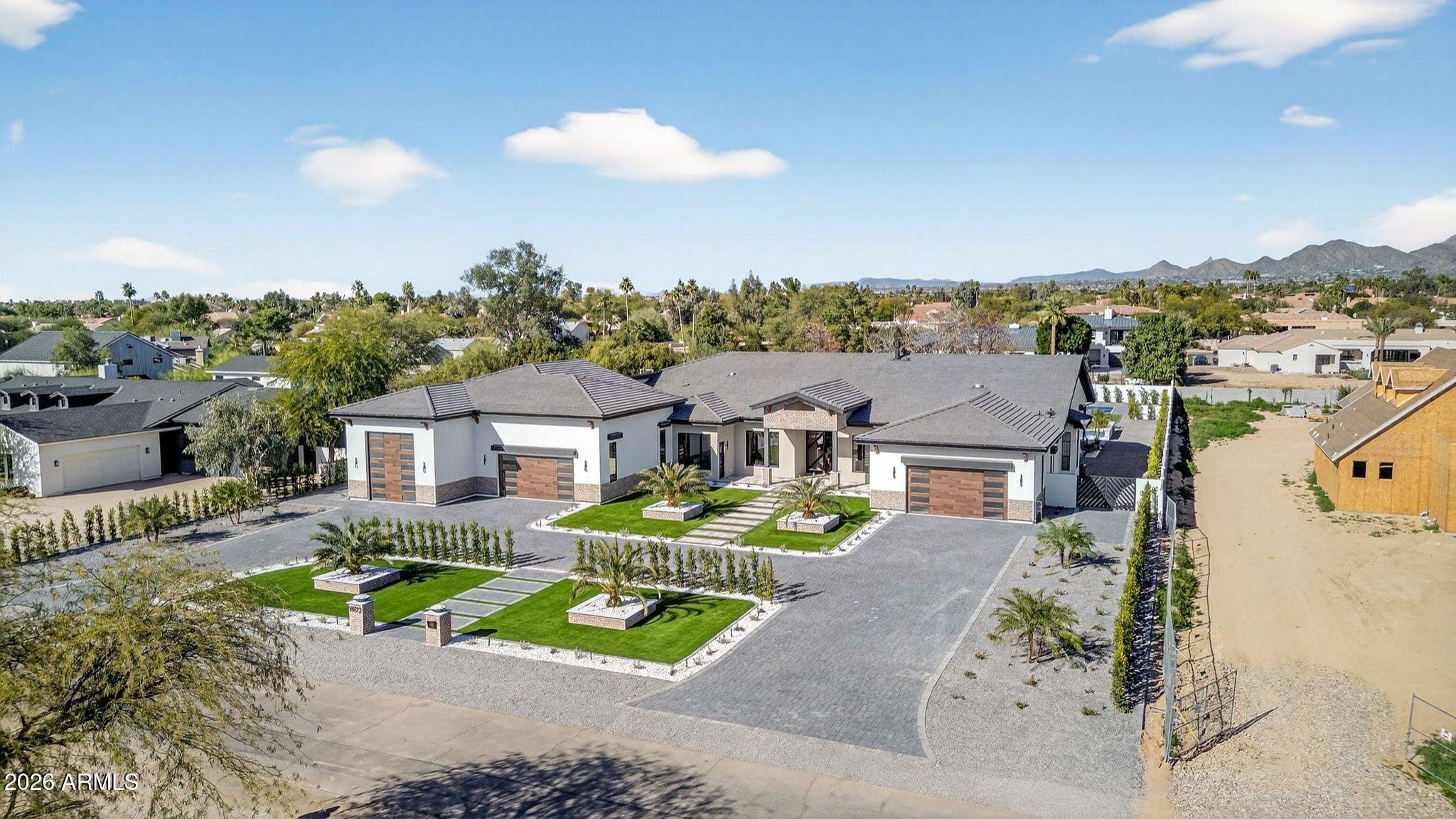 VALLEY RANCHOS - Residential