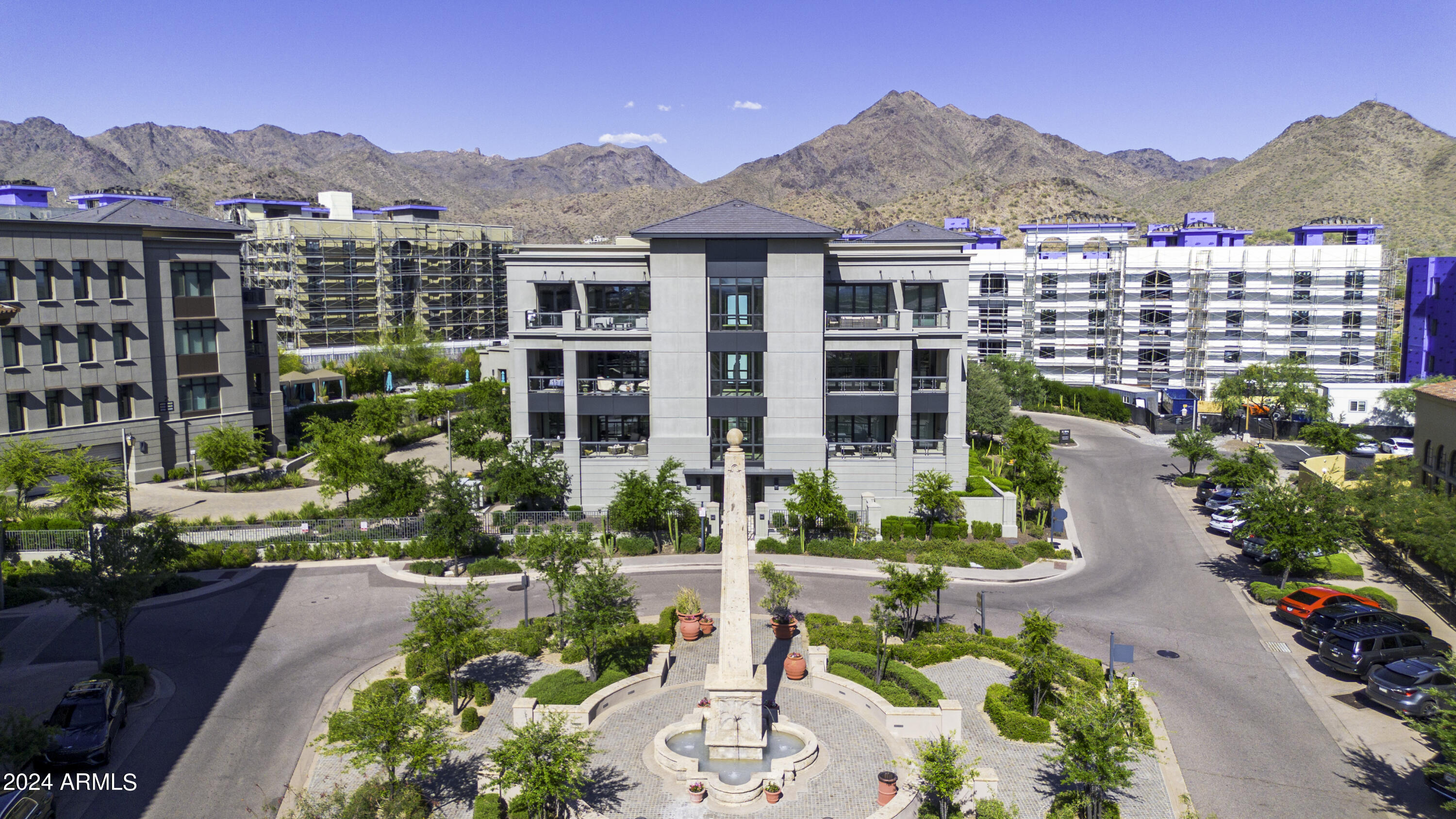STERLING AT SILVERLEAF CONDOMINIUM - Residential