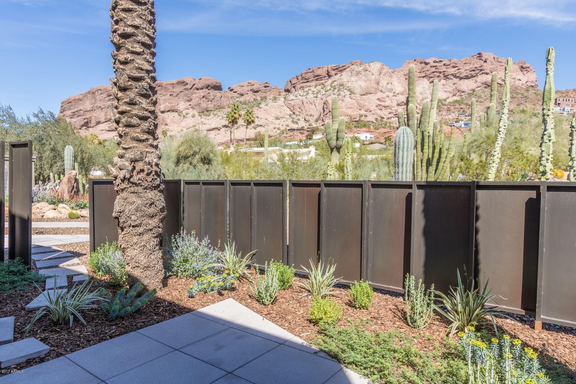 CAMELBACK MOUNTAIN ESTATES PLAT 1 - Residential