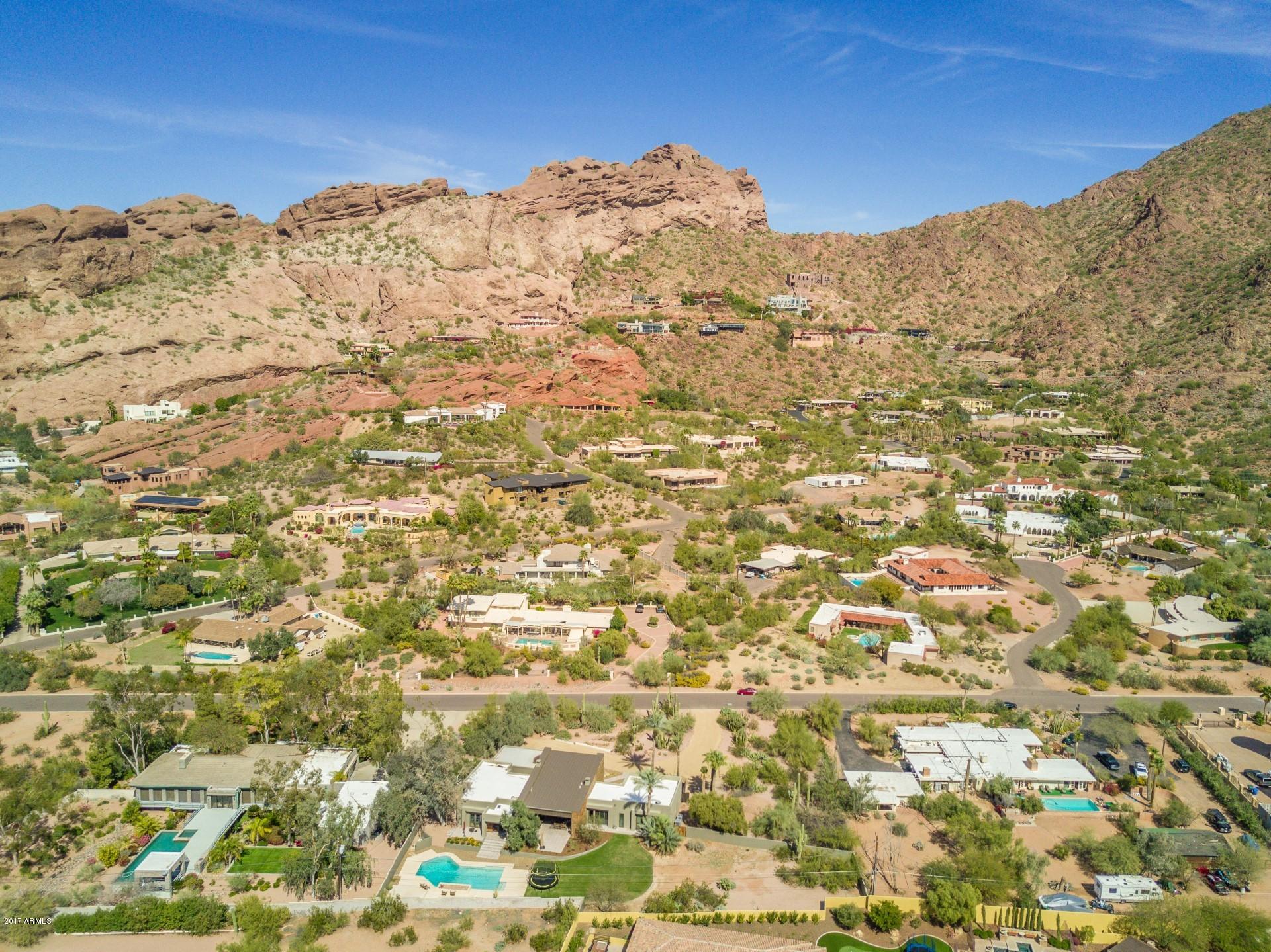 CAMELBACK MOUNTAIN ESTATES PLAT 1 - Residential