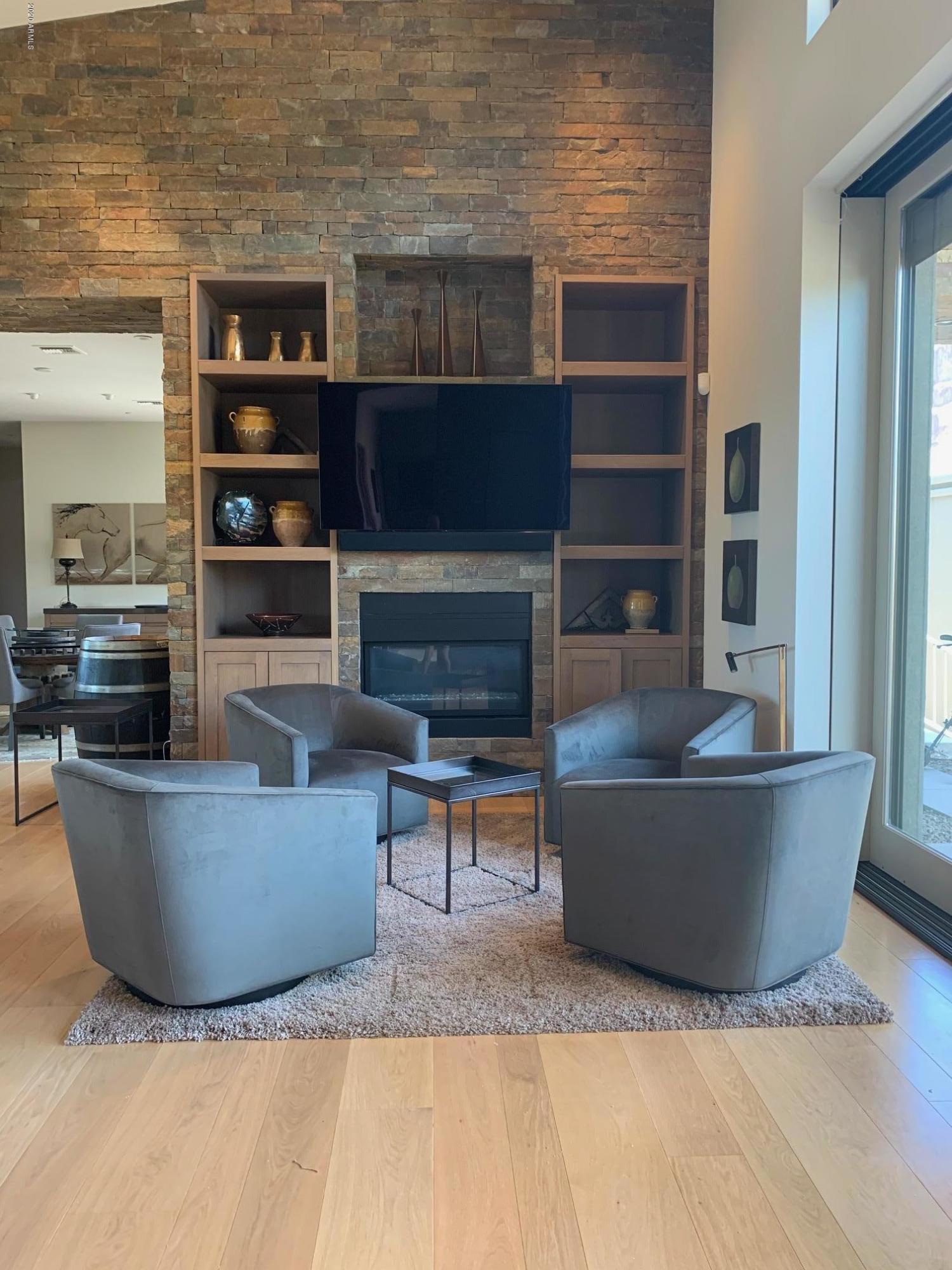 CAMELBACK MOUNTAIN ESTATES PLAT 1 - Residential