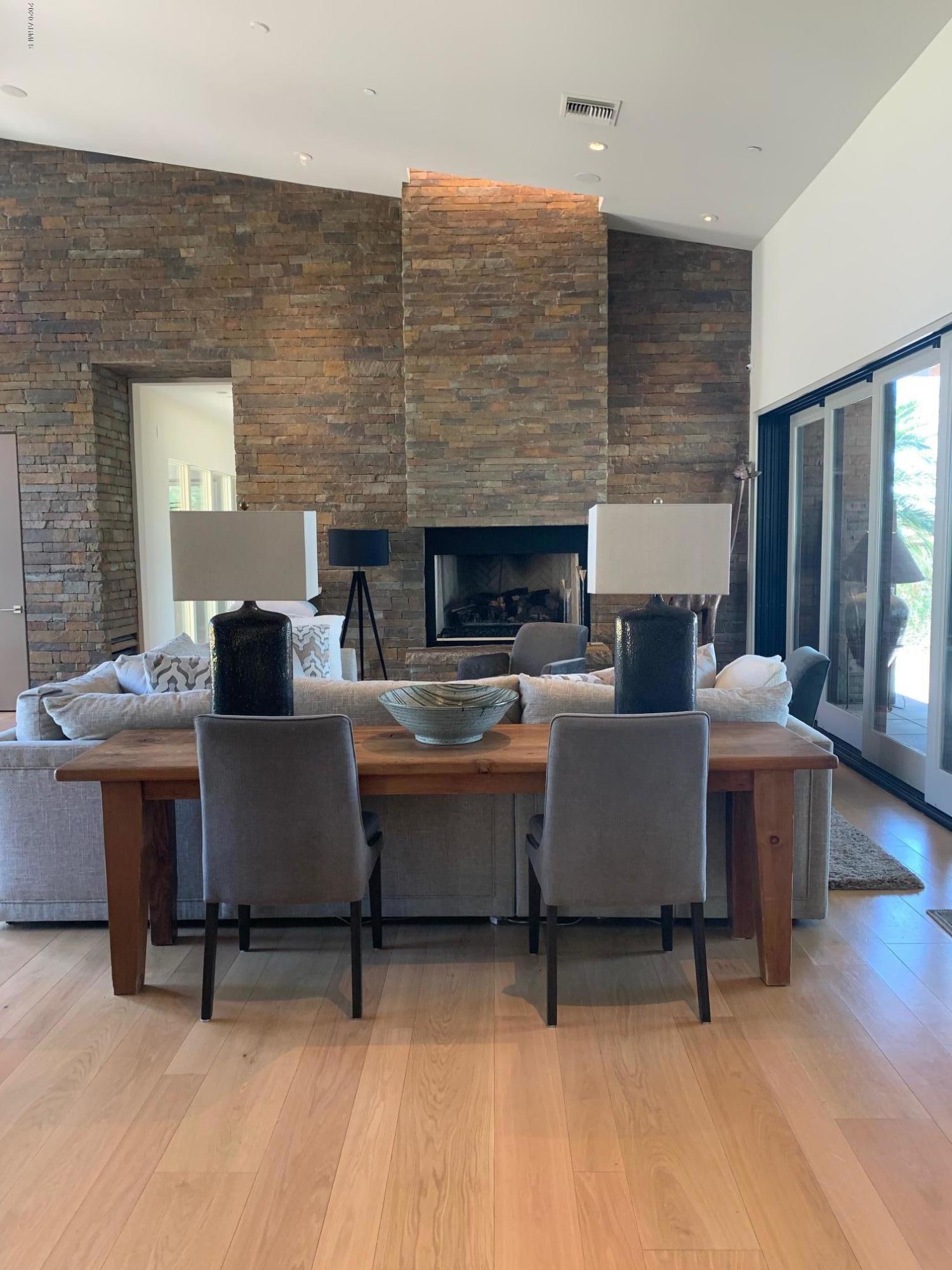 CAMELBACK MOUNTAIN ESTATES PLAT 1 - Residential
