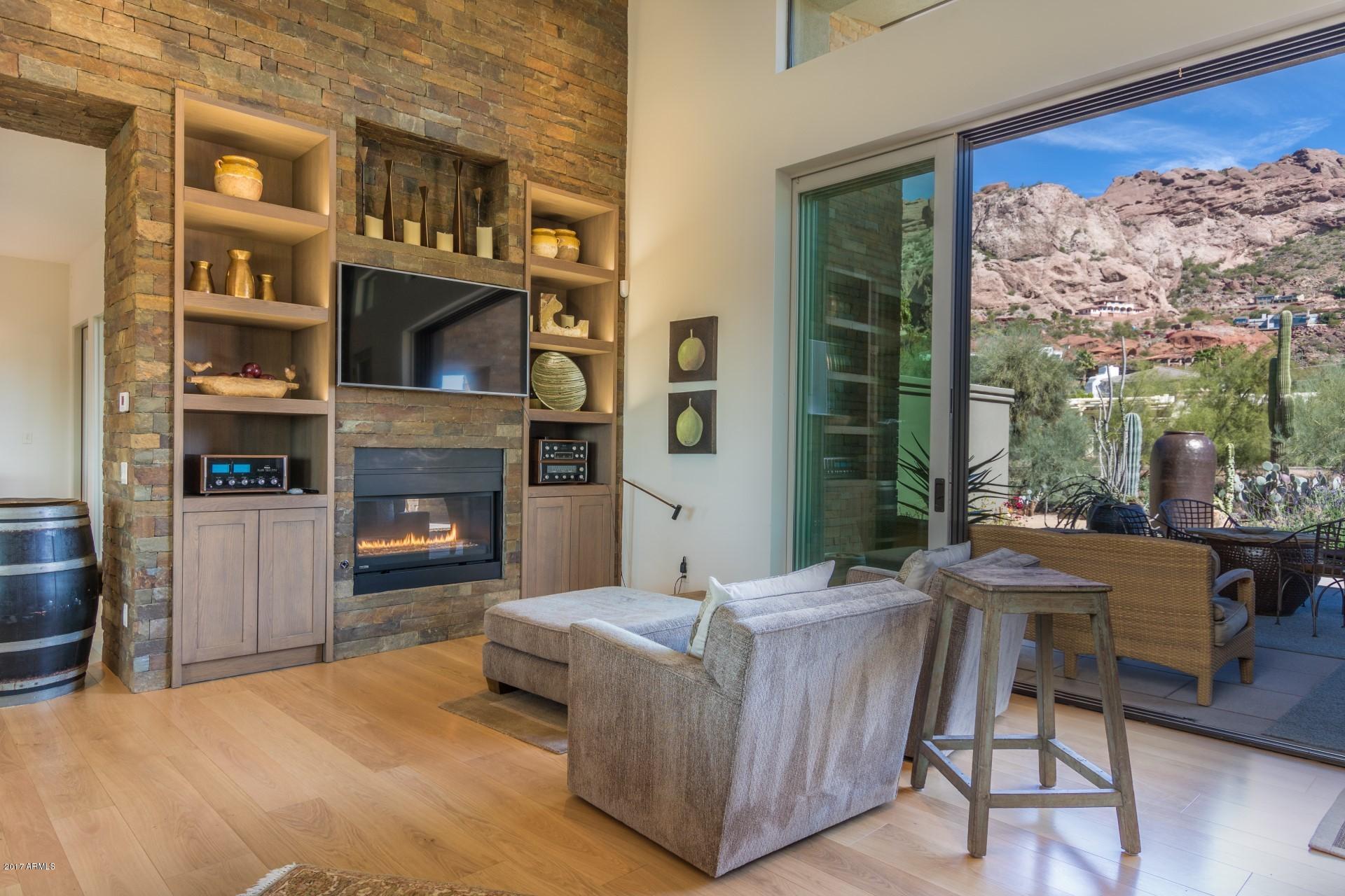 CAMELBACK MOUNTAIN ESTATES PLAT 1 - Residential