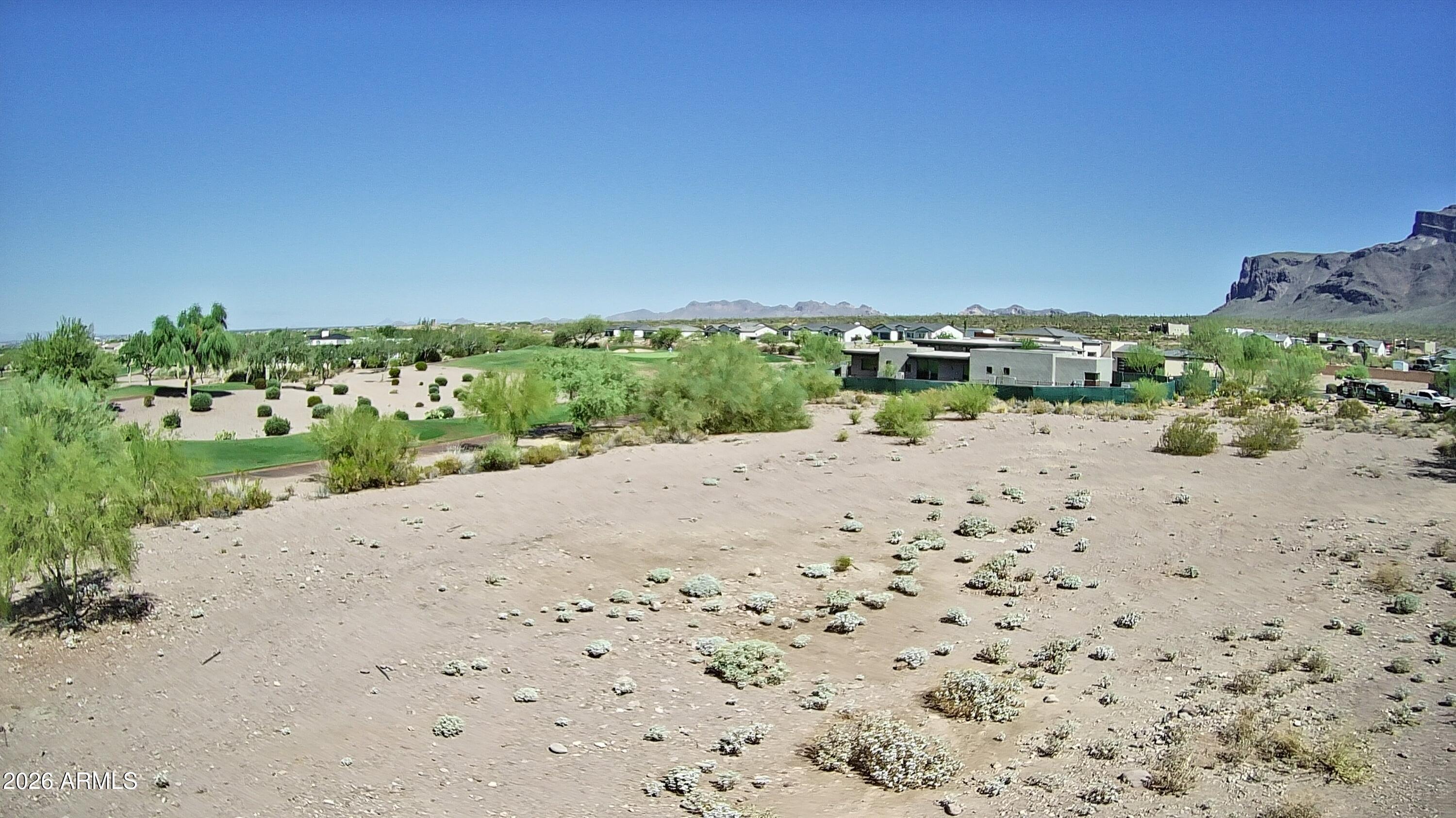PETROGLYPH ESTATES AT SUPERSTITION FOOTHILLS - Land