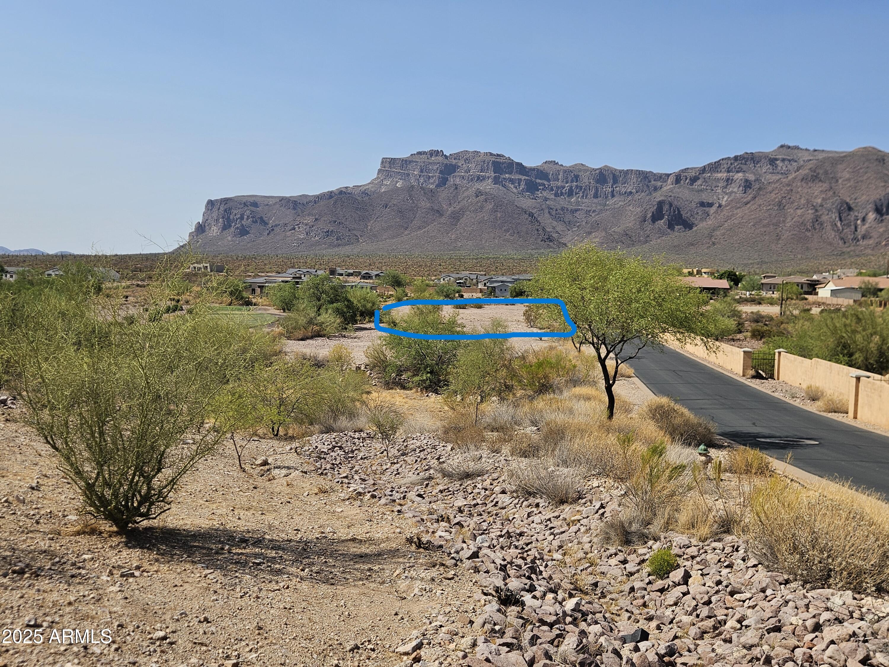 PETROGLYPH ESTATES AT SUPERSTITION FOOTHILLS - Land