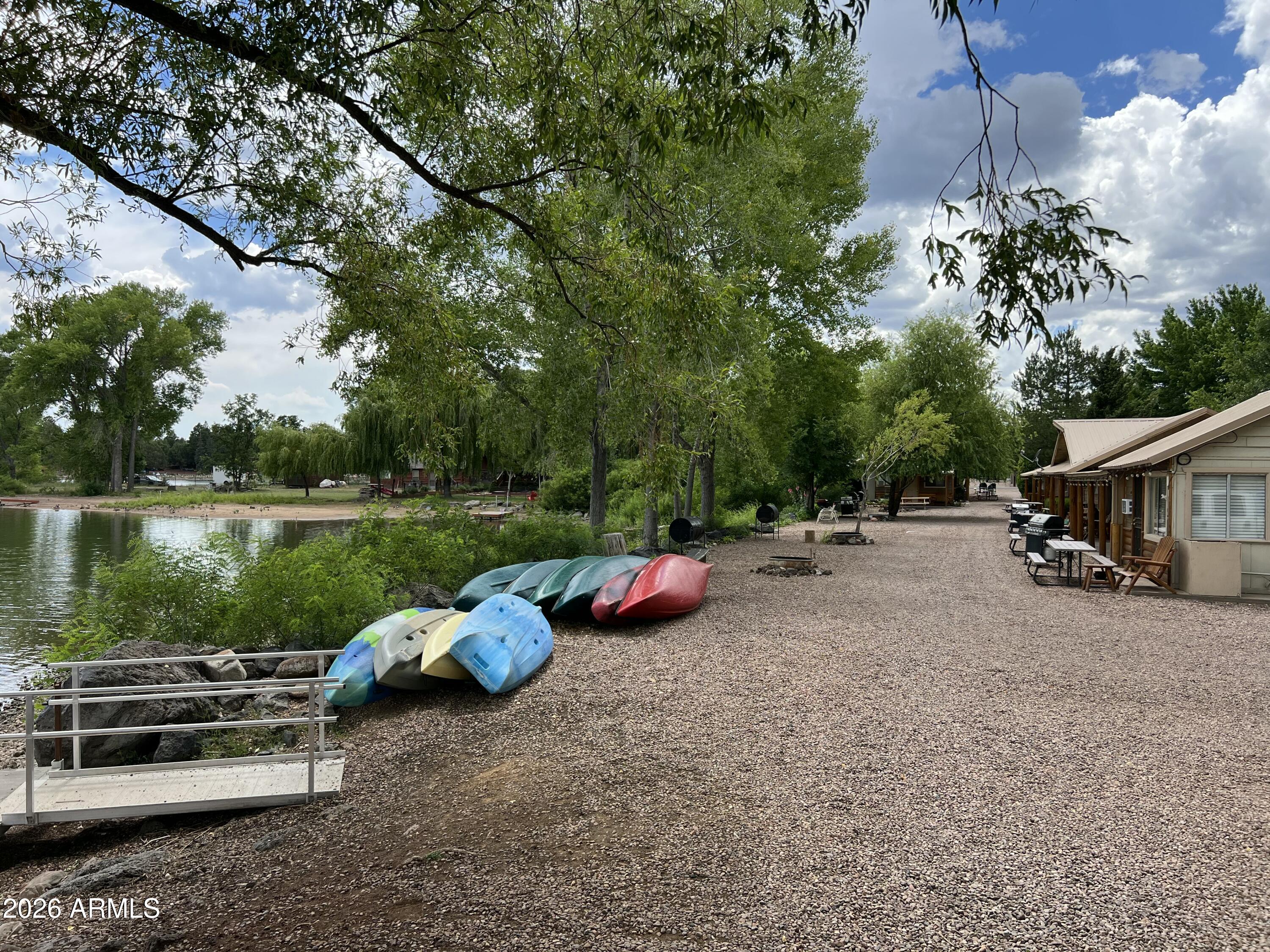 WEST LAKE PARK - Commercial Sale
