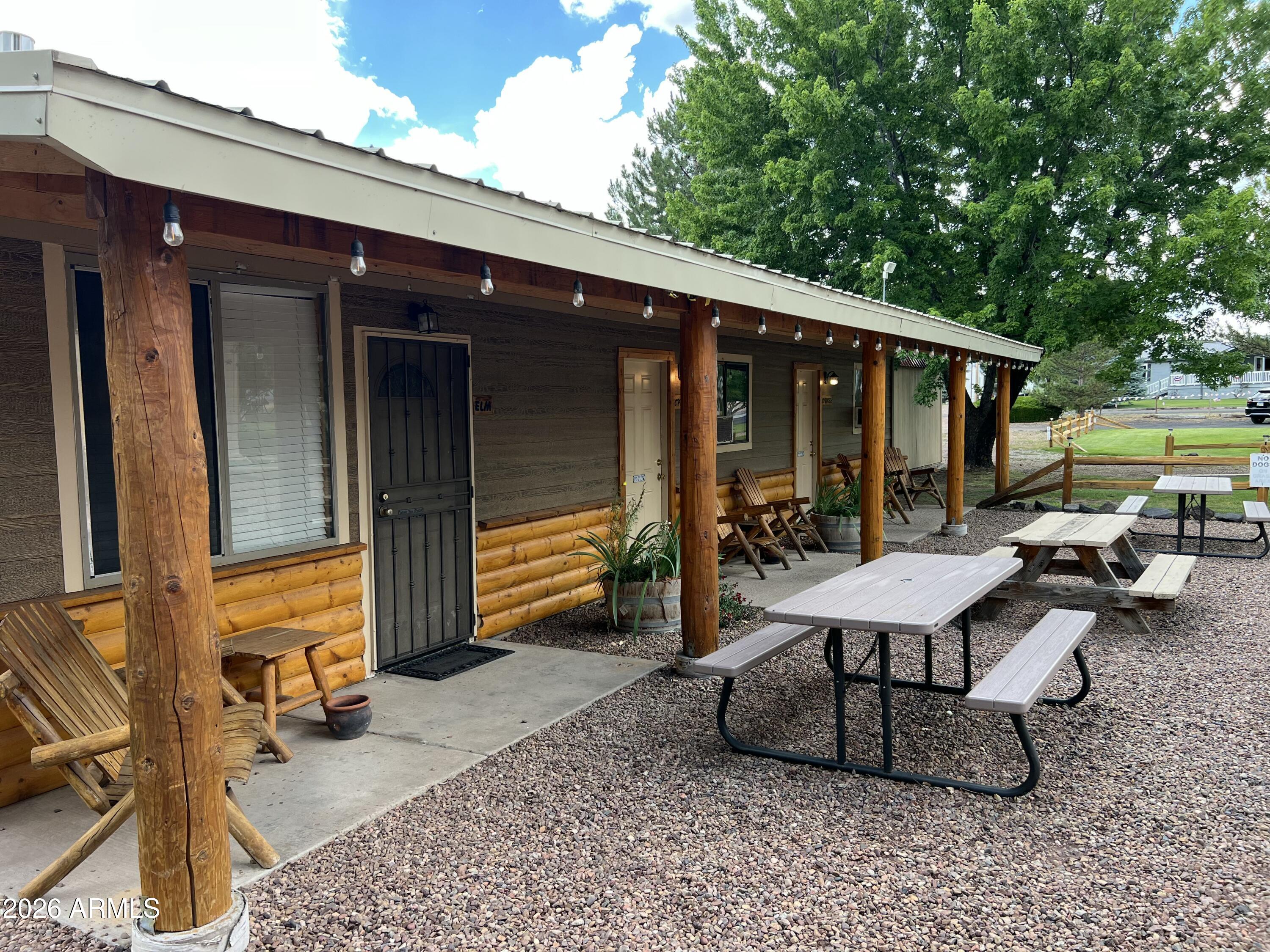 WEST LAKE PARK - Commercial Sale