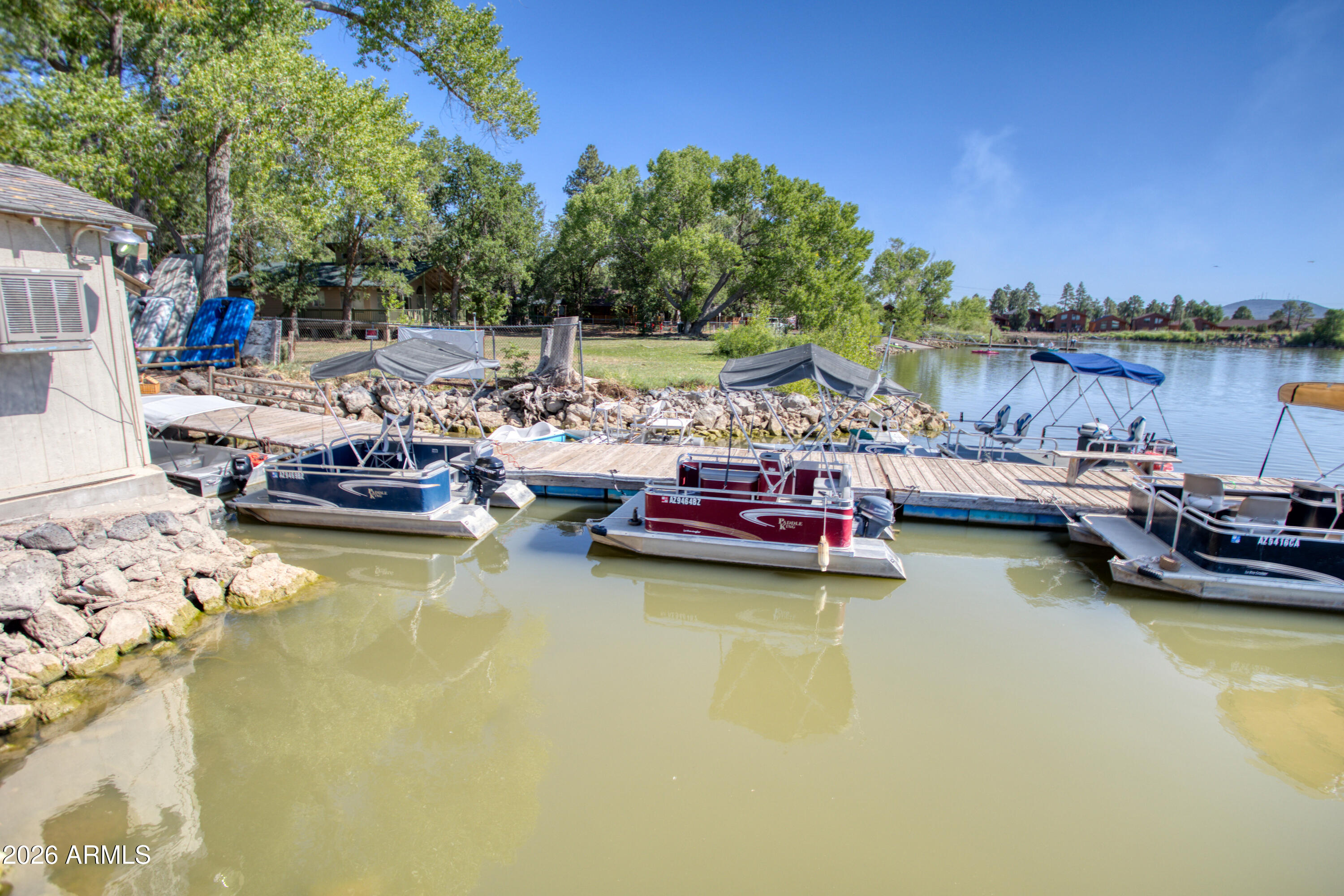 WEST LAKE PARK - Commercial Sale