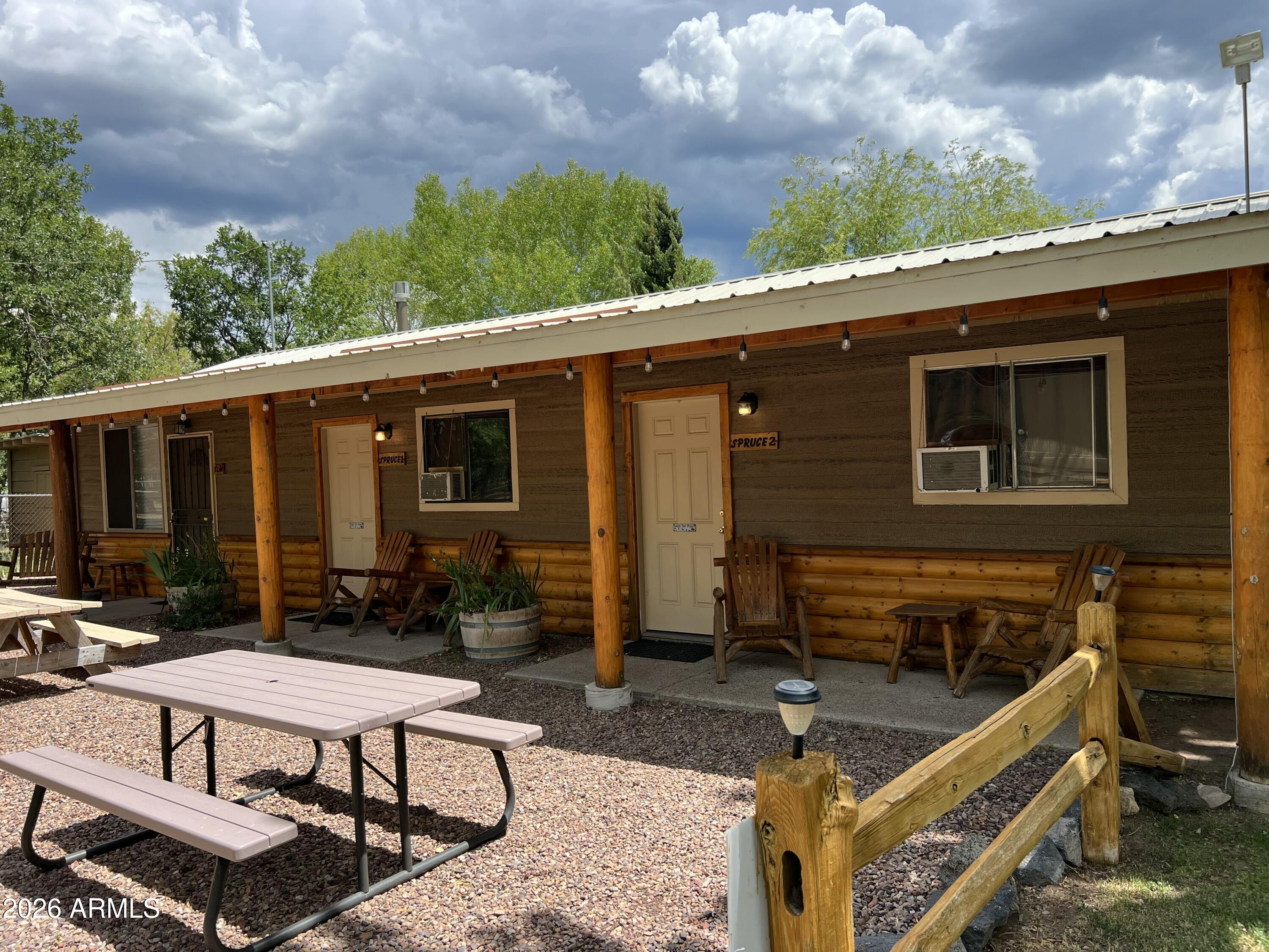 WEST LAKE PARK - Commercial Sale