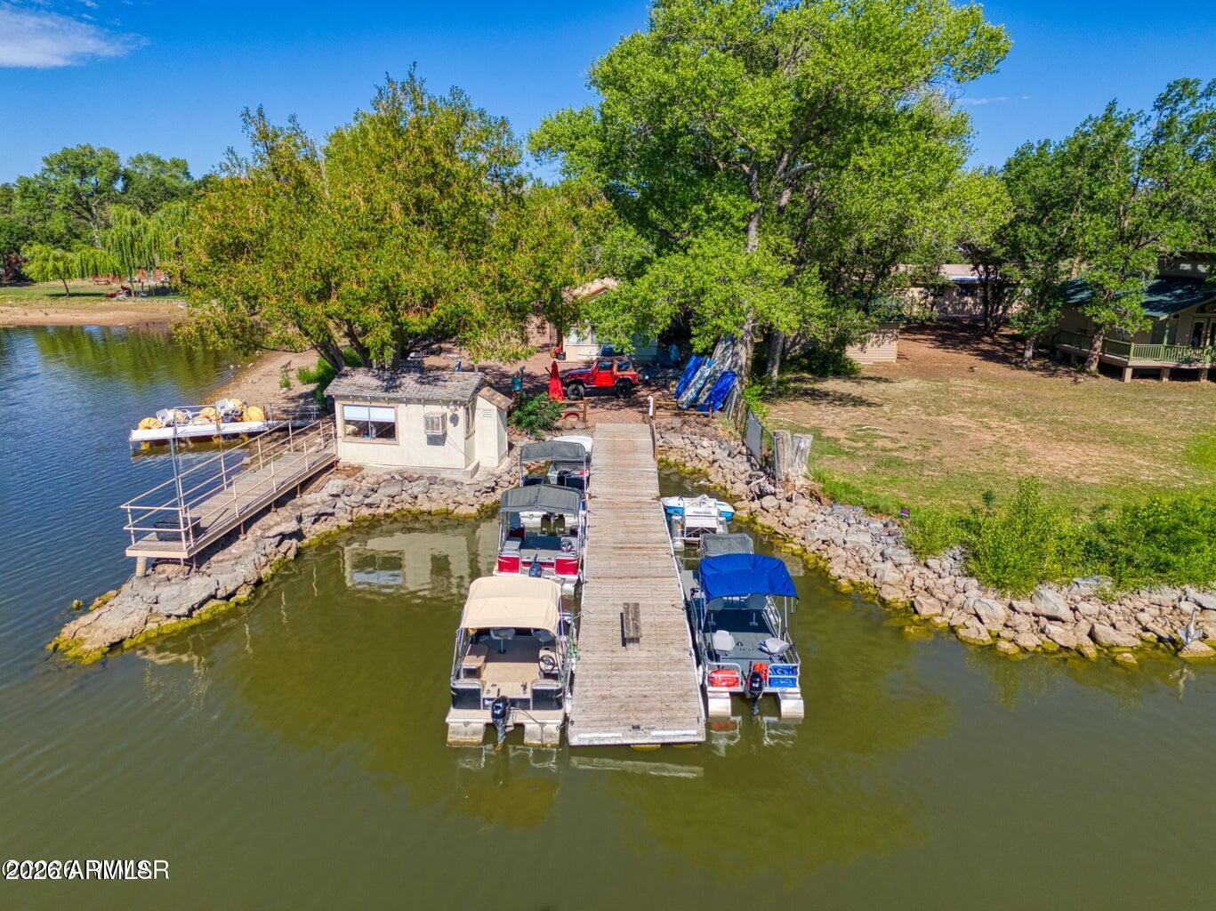 WEST LAKE PARK - Commercial Sale