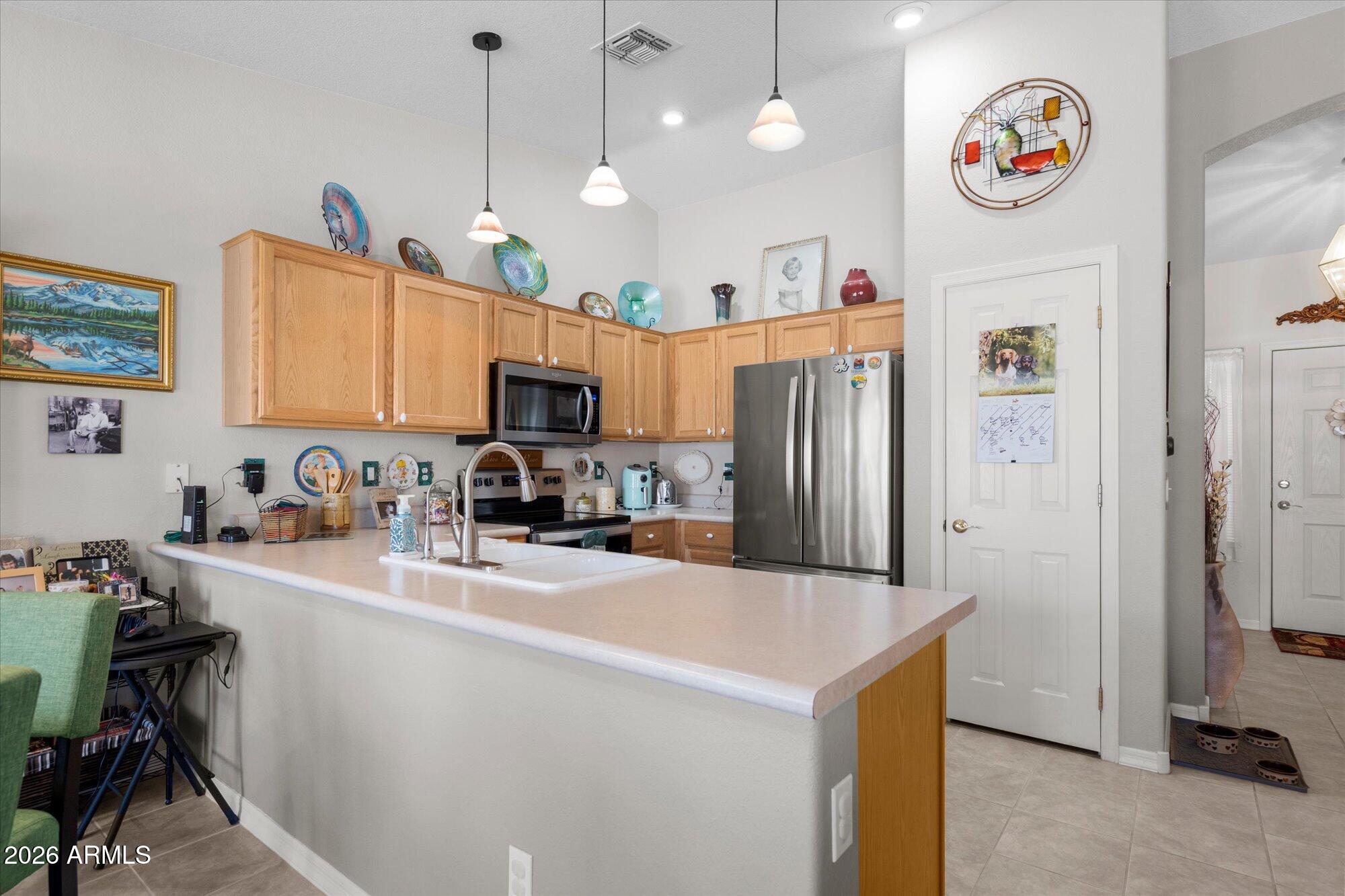 SPRINGFIELD LAKES BLOCK 4 - Residential