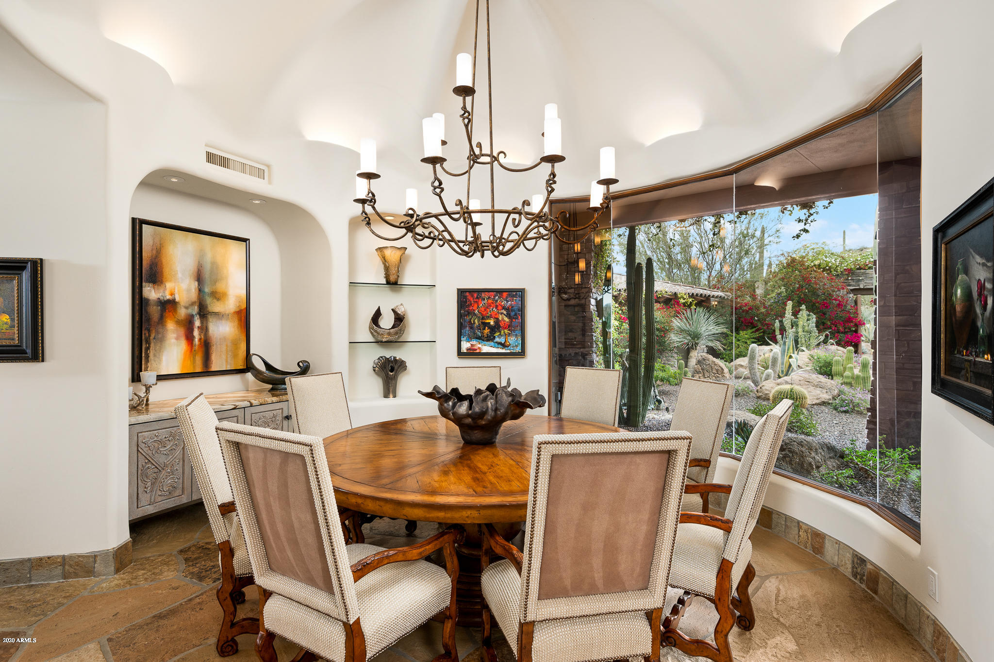 ESTANCIA - Residential