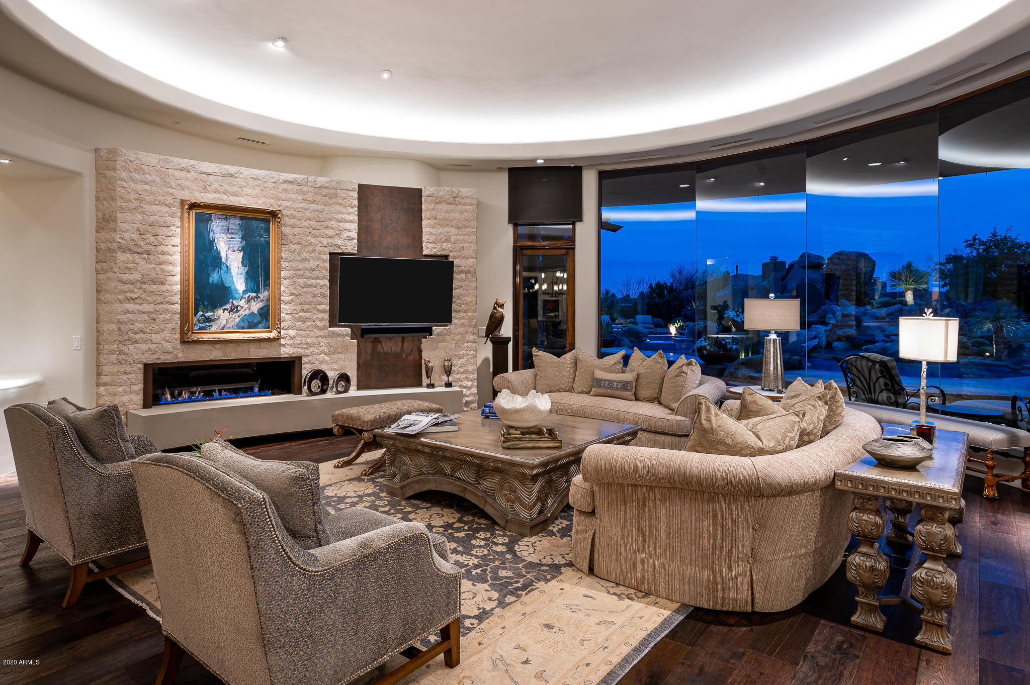 ESTANCIA - Residential