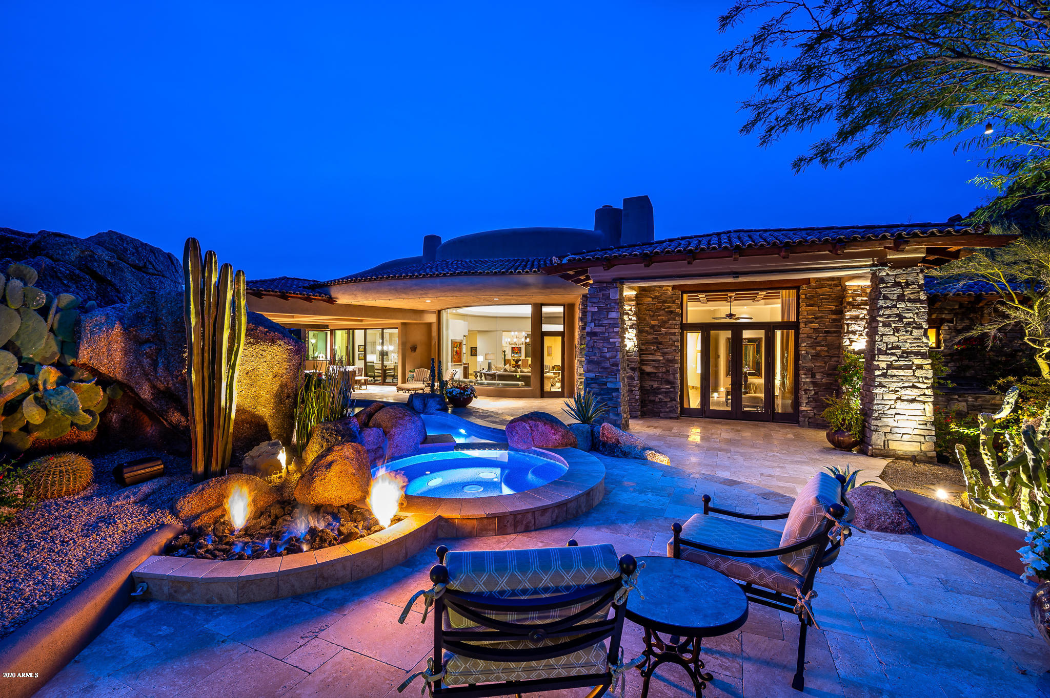 ESTANCIA - Residential