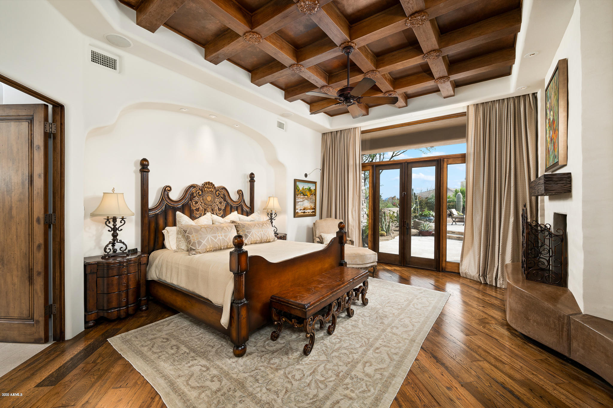 ESTANCIA - Residential
