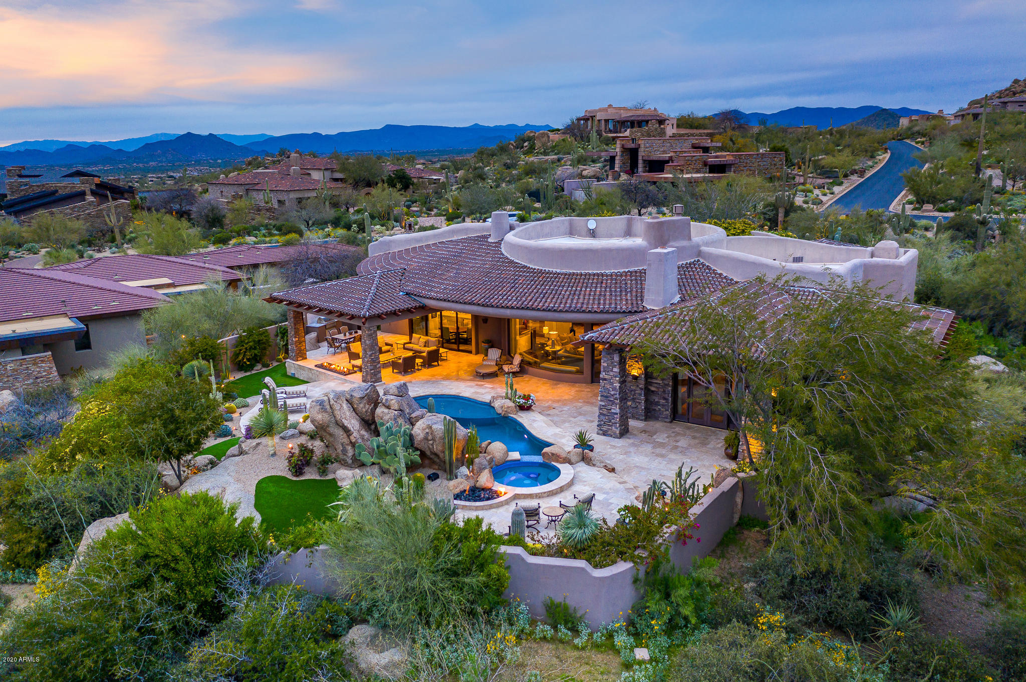 ESTANCIA - Residential