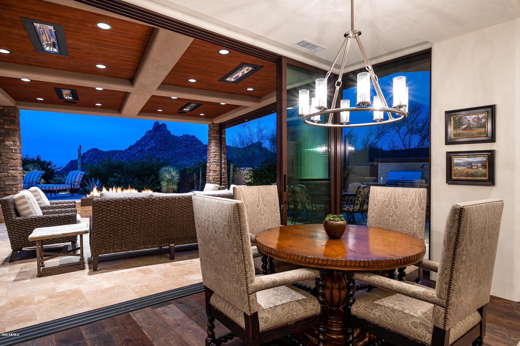 ESTANCIA - Residential