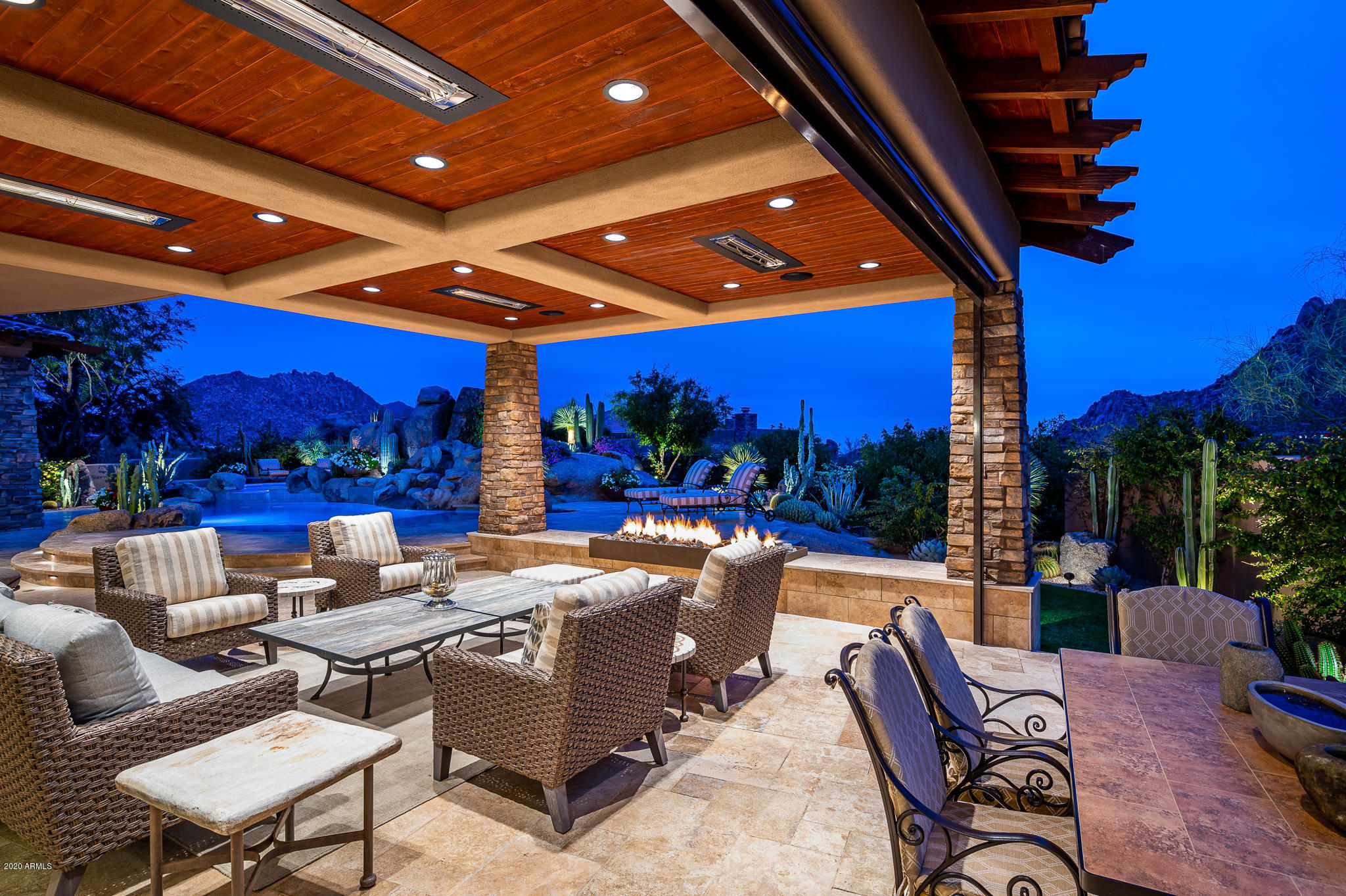 ESTANCIA - Residential