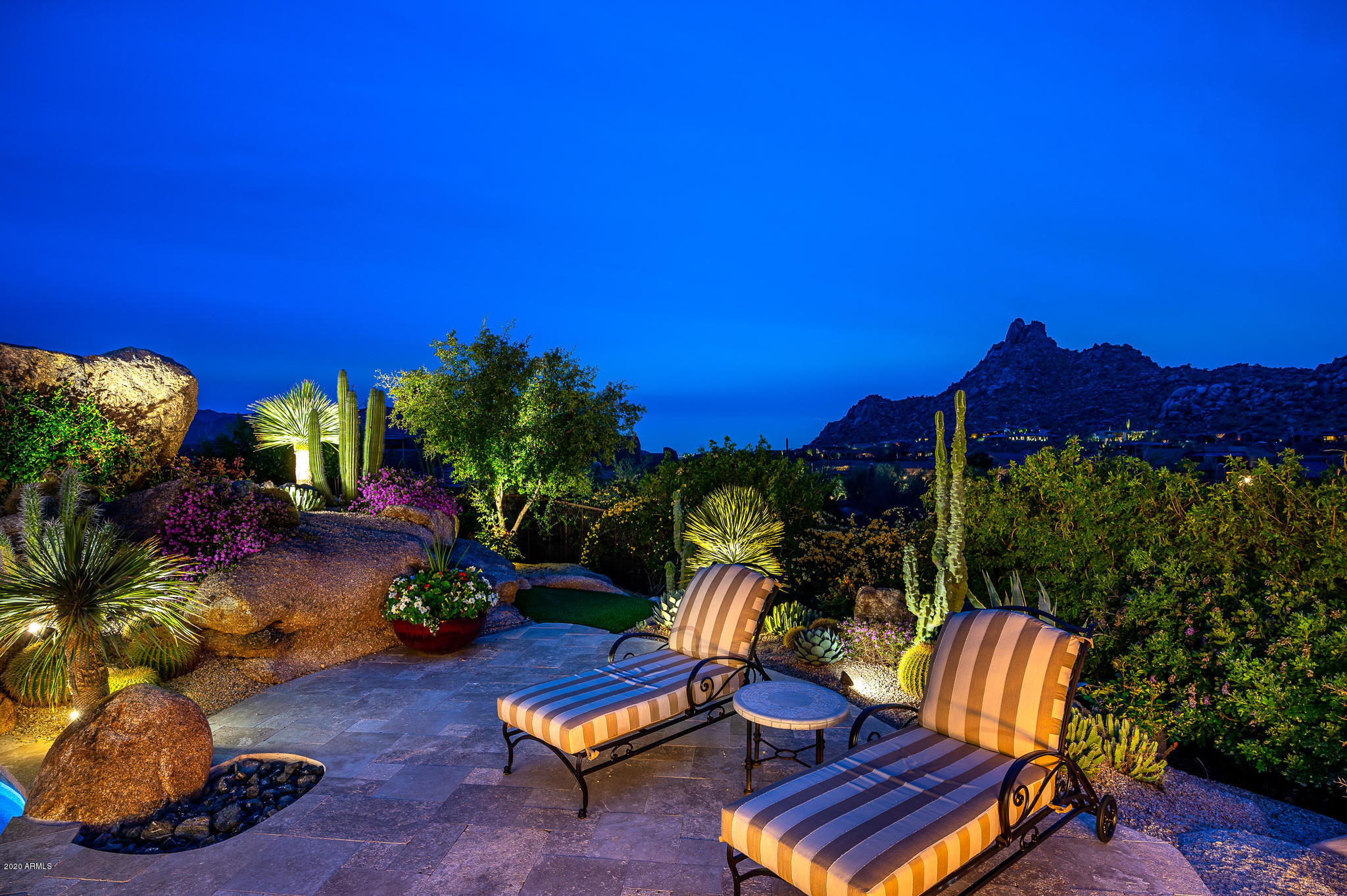 ESTANCIA - Residential