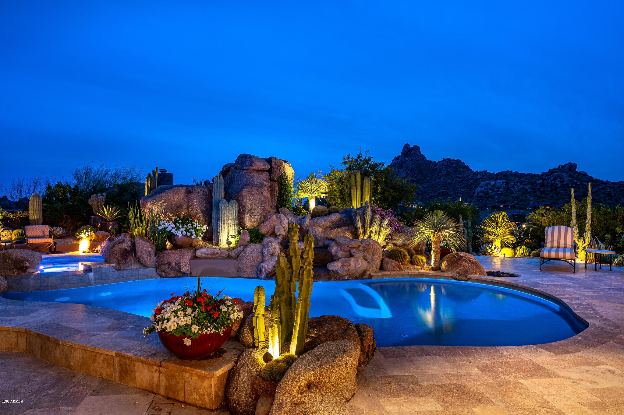 ESTANCIA - Residential