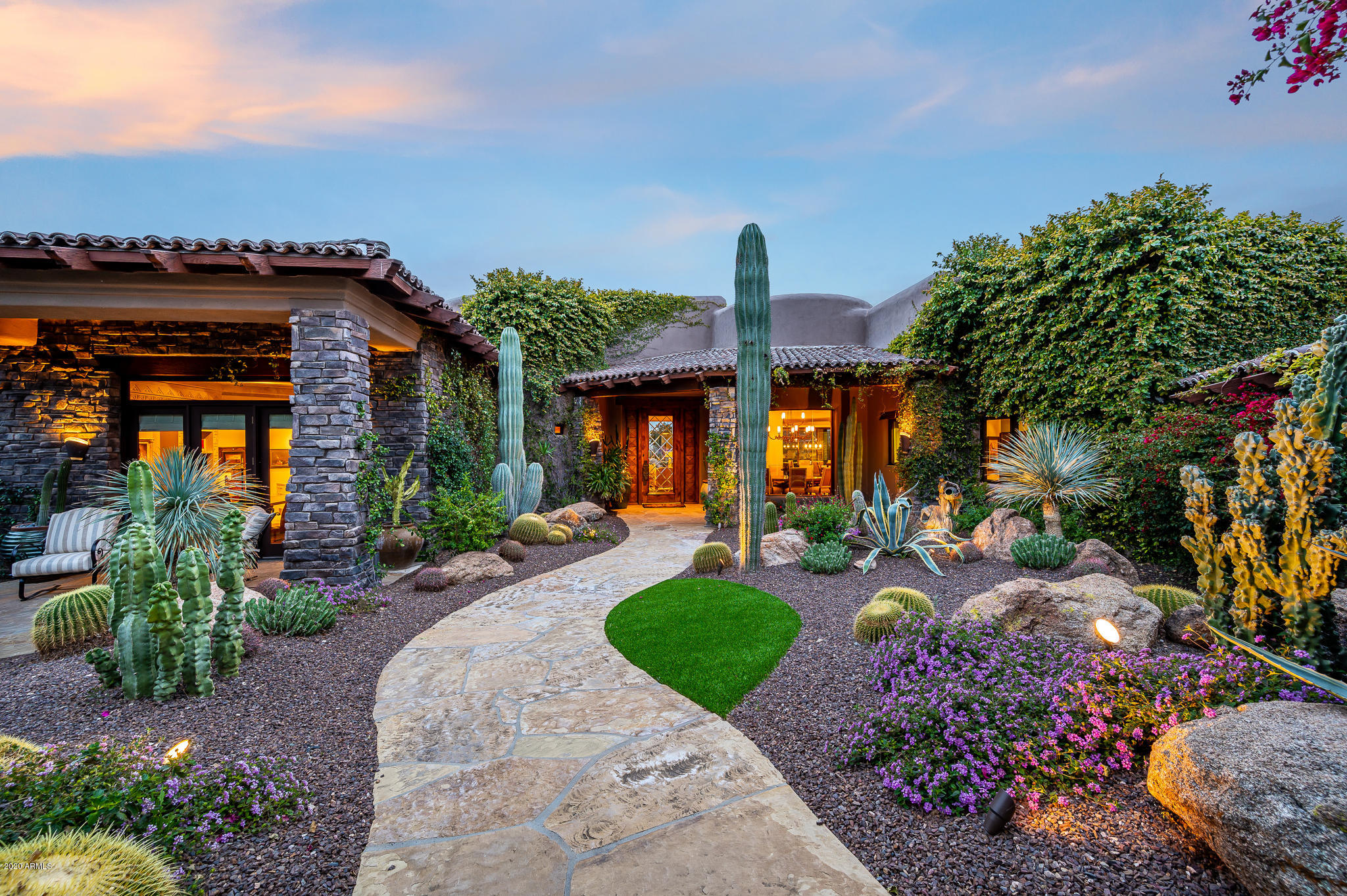 ESTANCIA - Residential