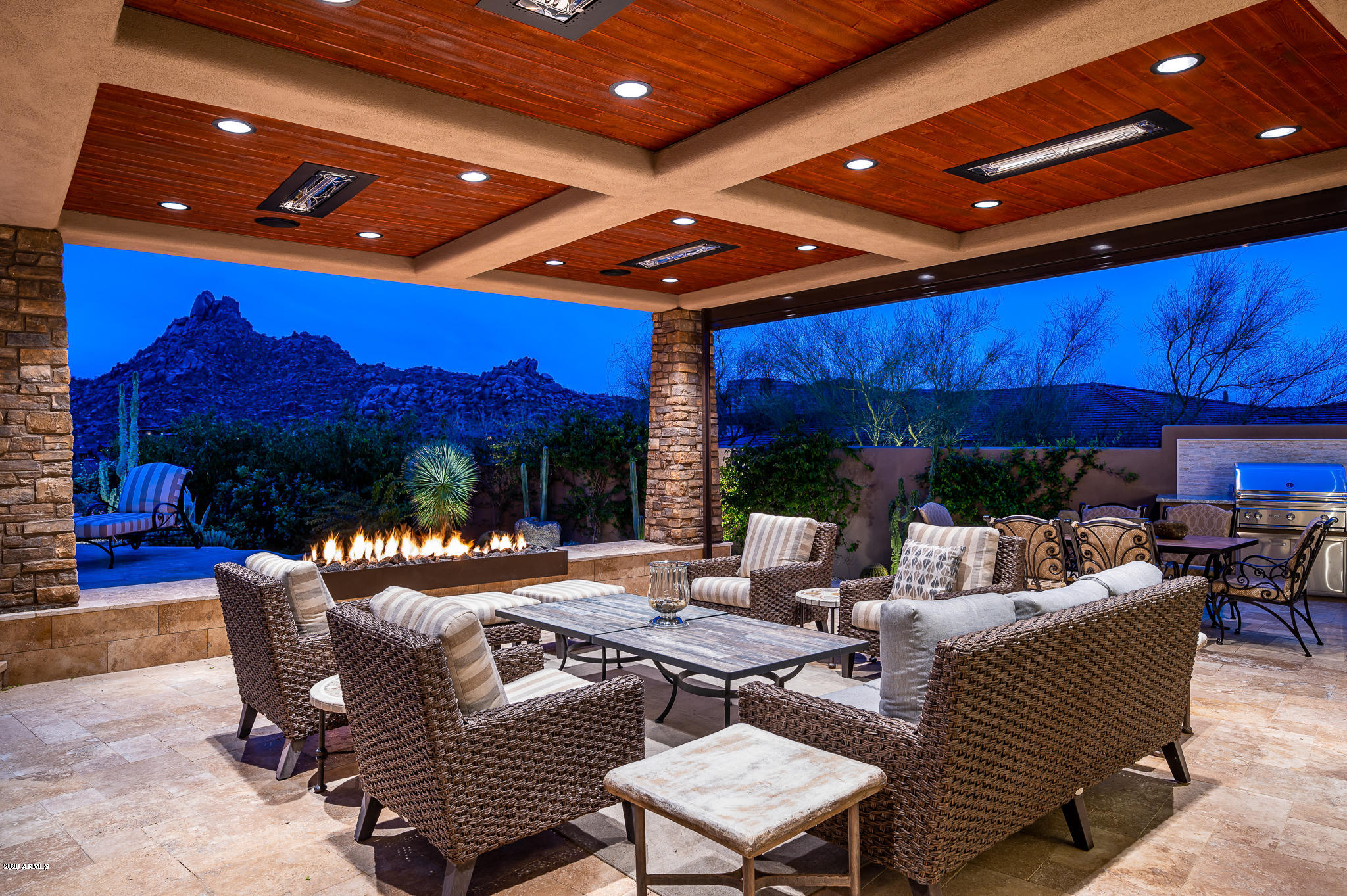 ESTANCIA - Residential