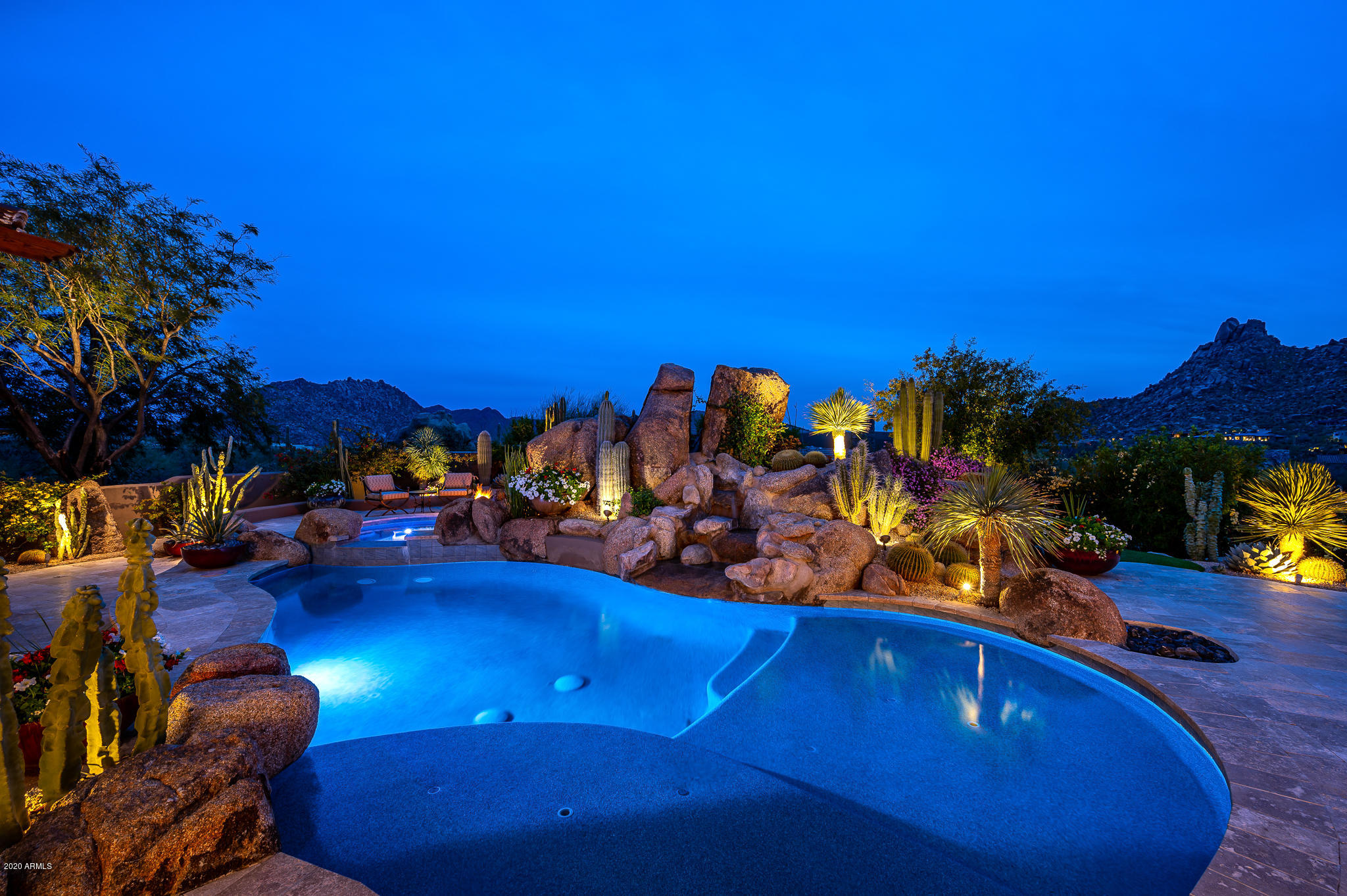 ESTANCIA - Residential