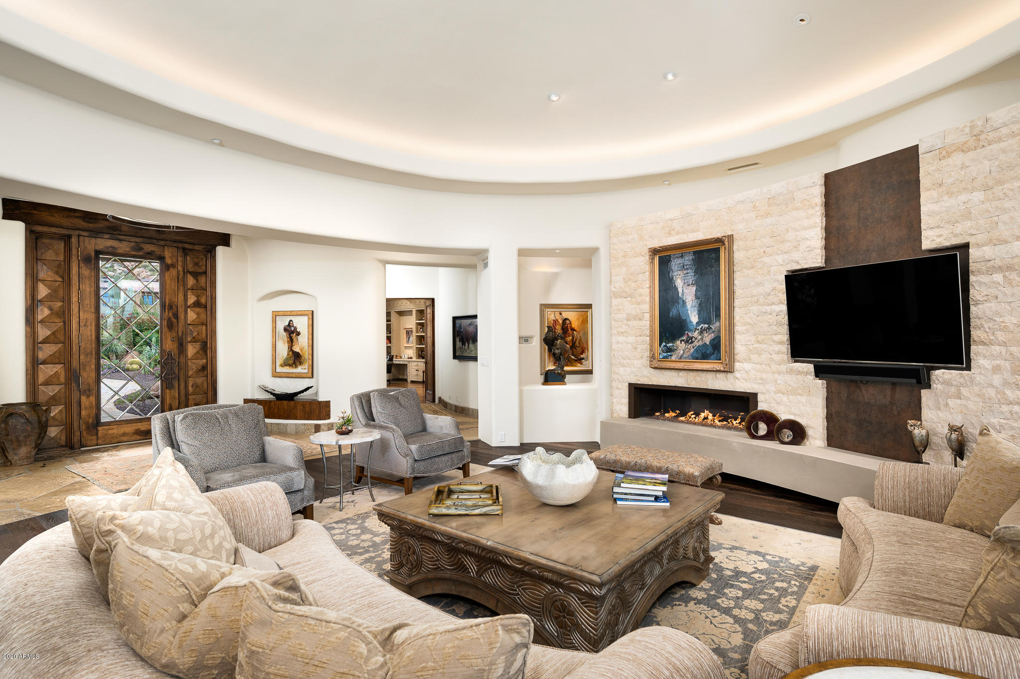 ESTANCIA - Residential