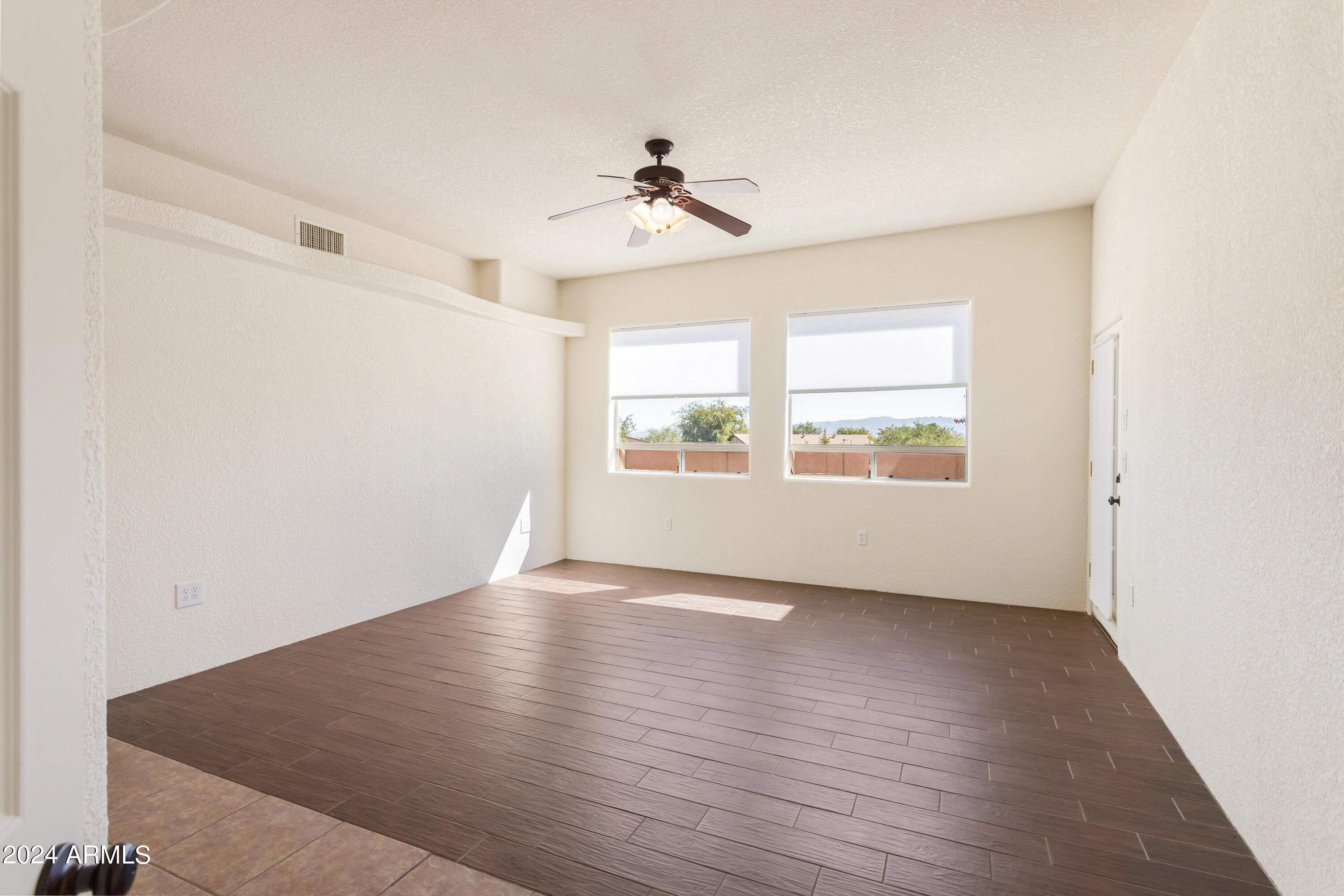 CHARLESTON PARK ESTATES 1 - Residential
