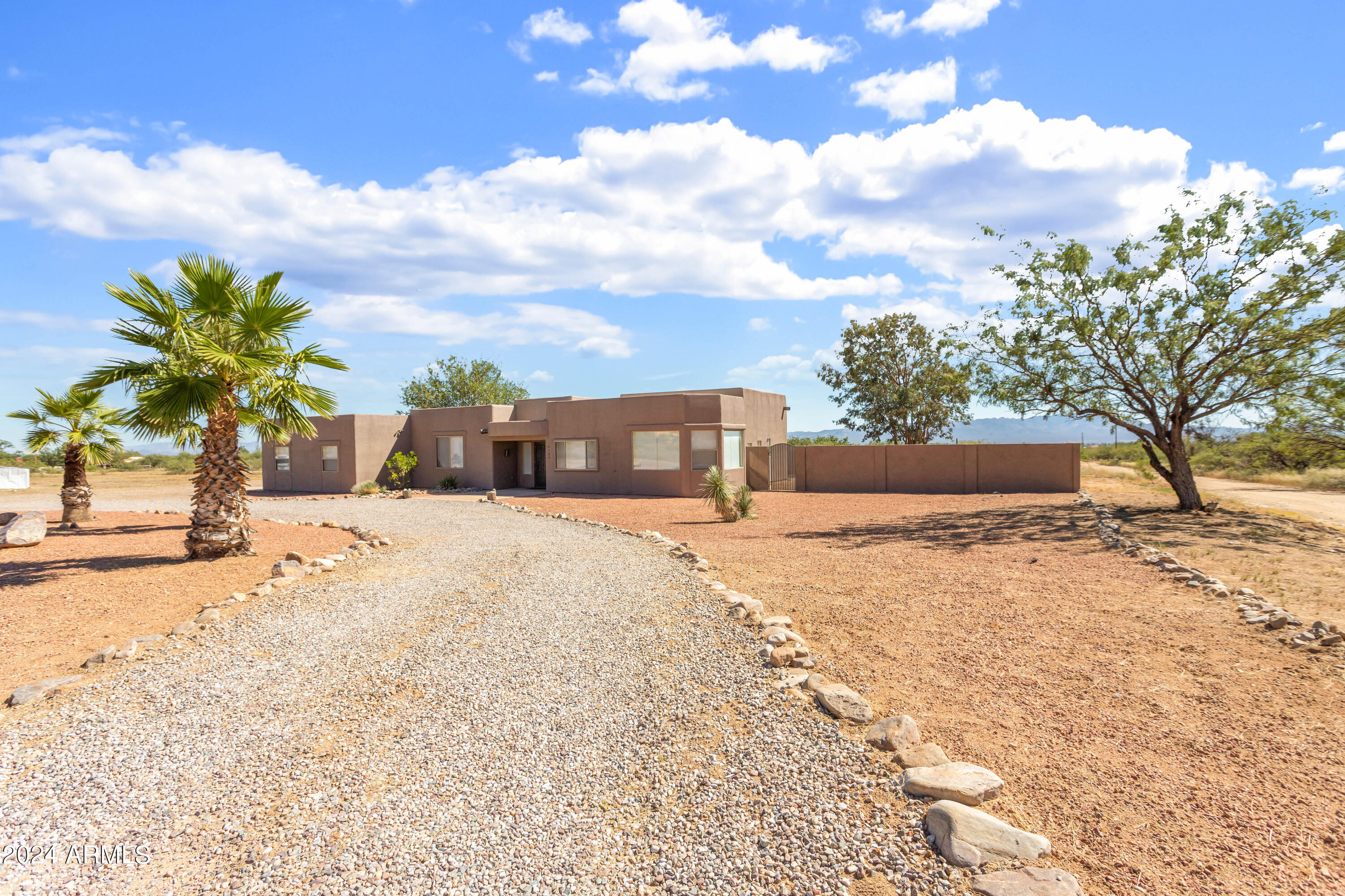 CHARLESTON PARK ESTATES 1 - Residential