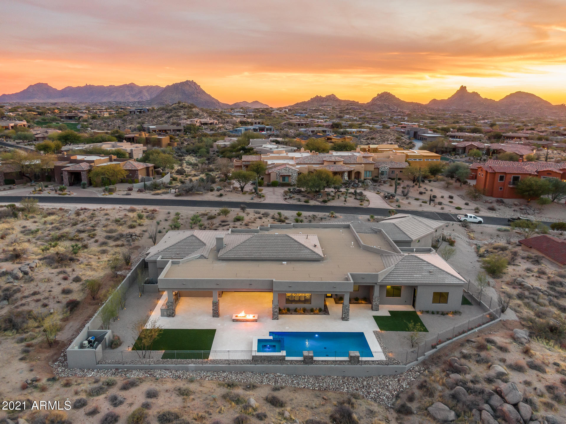 BOULDER CREST ESTATES UNIT 3 AT TROON NORTH - Residential