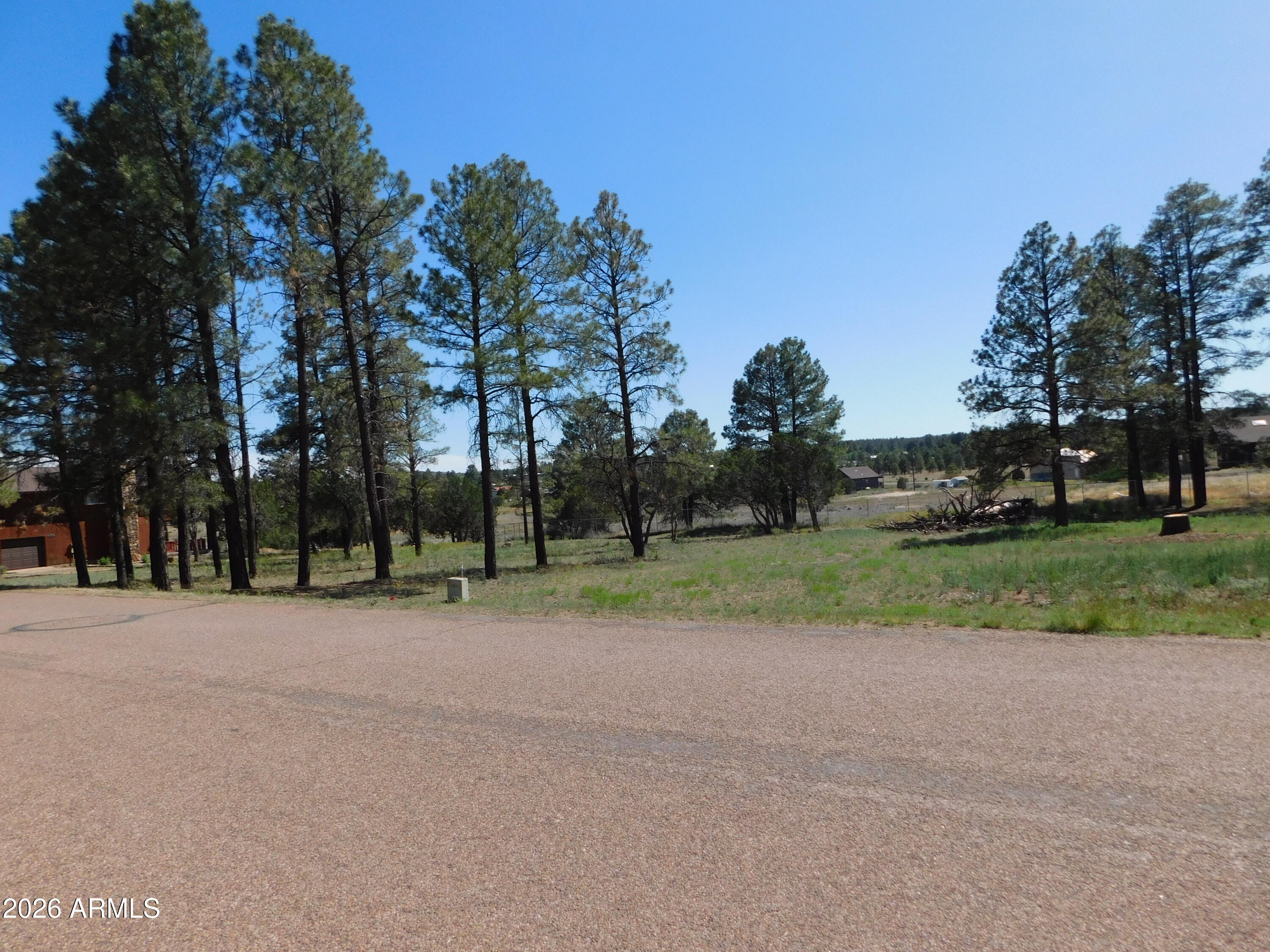 PINE MEADOWS COUNTRY CLUB ESTATES - Land