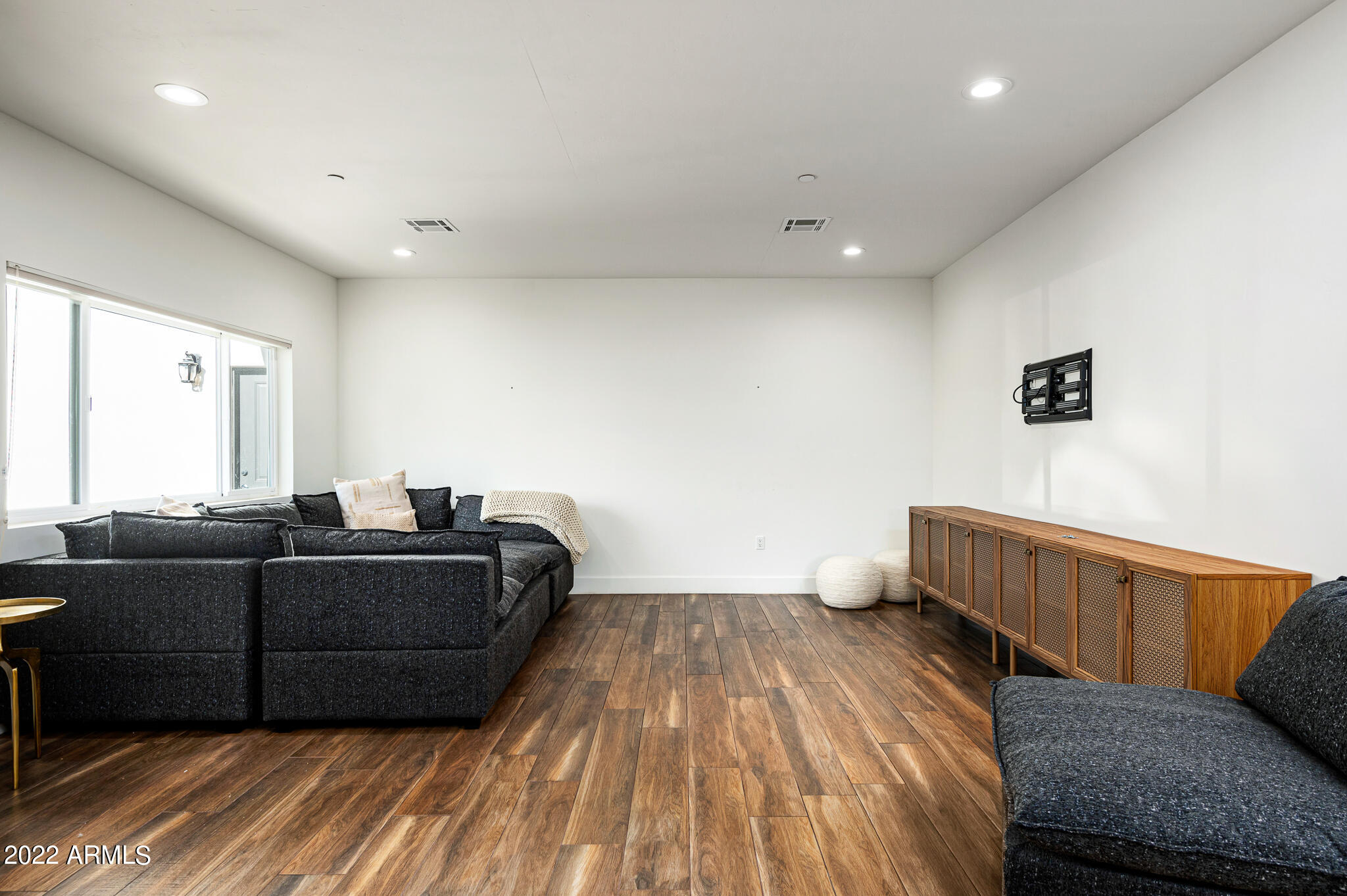 DESERT WIND UNIT 2 - Residential